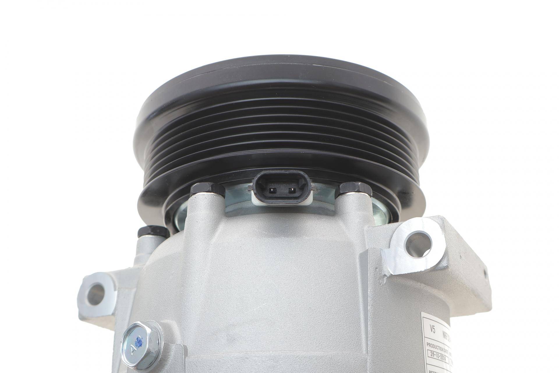 Компресор кондиціонера Chevrolet Lacetti/Nubira 1.4-1.8i 05-11