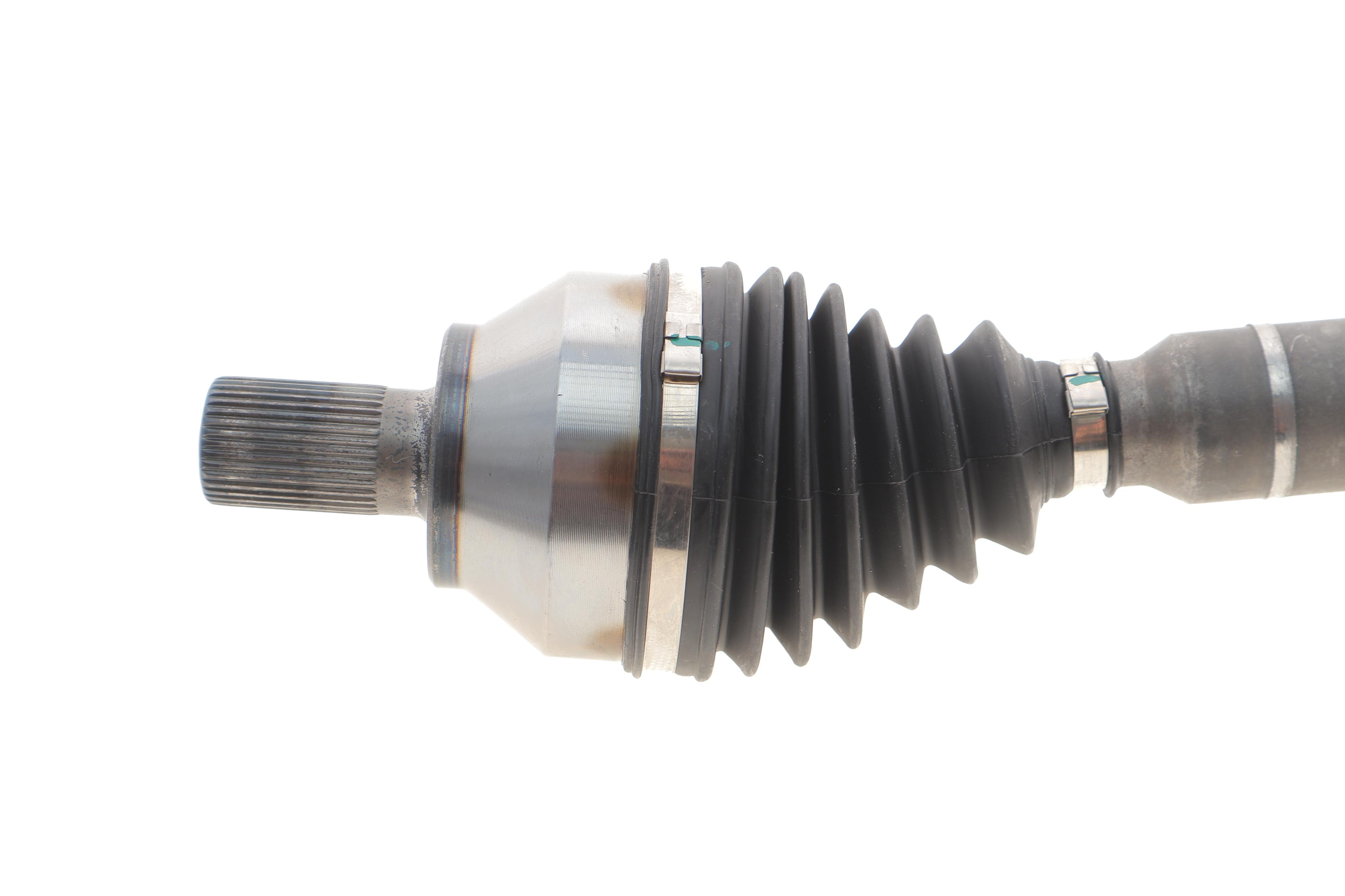 Піввісь (передня) Ford C-Max/Focus II 1.4-1.8ALK 03-12 (R) (23x36/899mm)