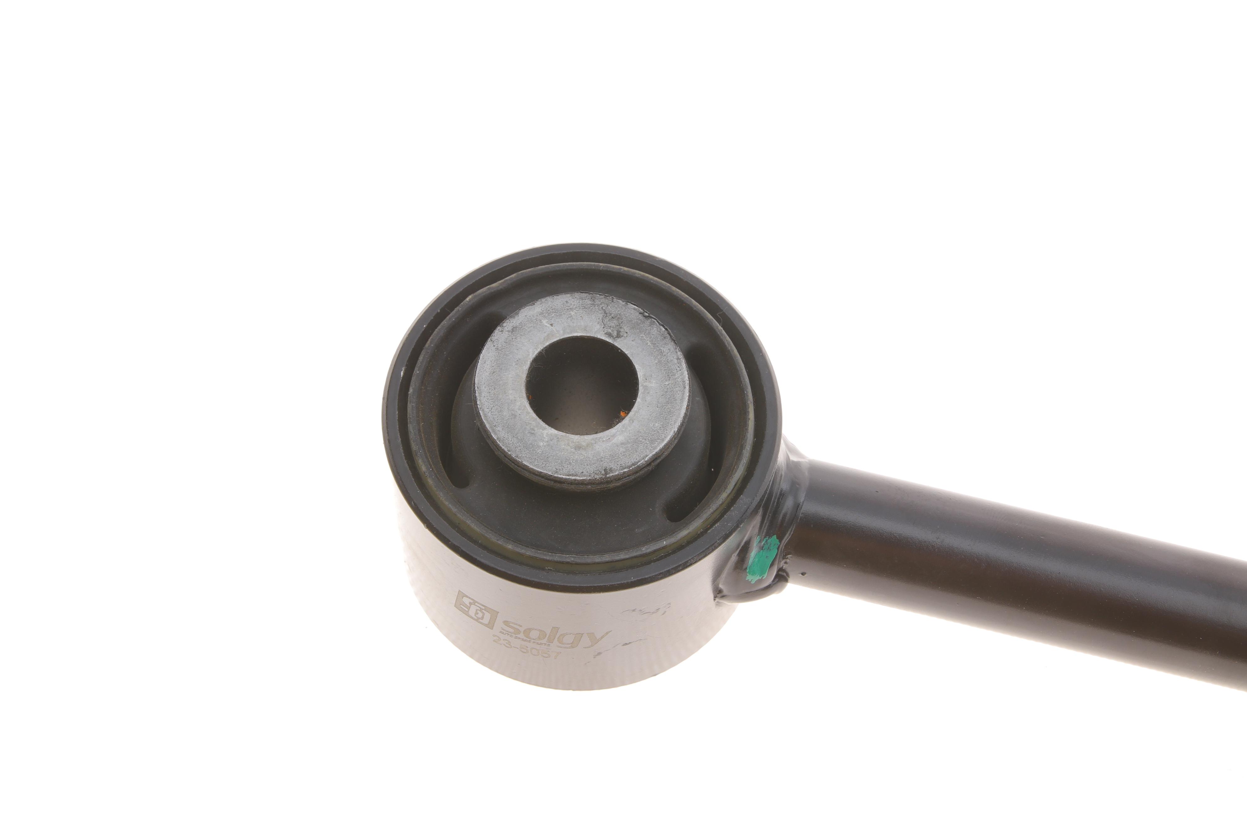 Важіль підвіски (задній) (L) Renault Duster 11-/Dacia Duster 10- (попереч.)