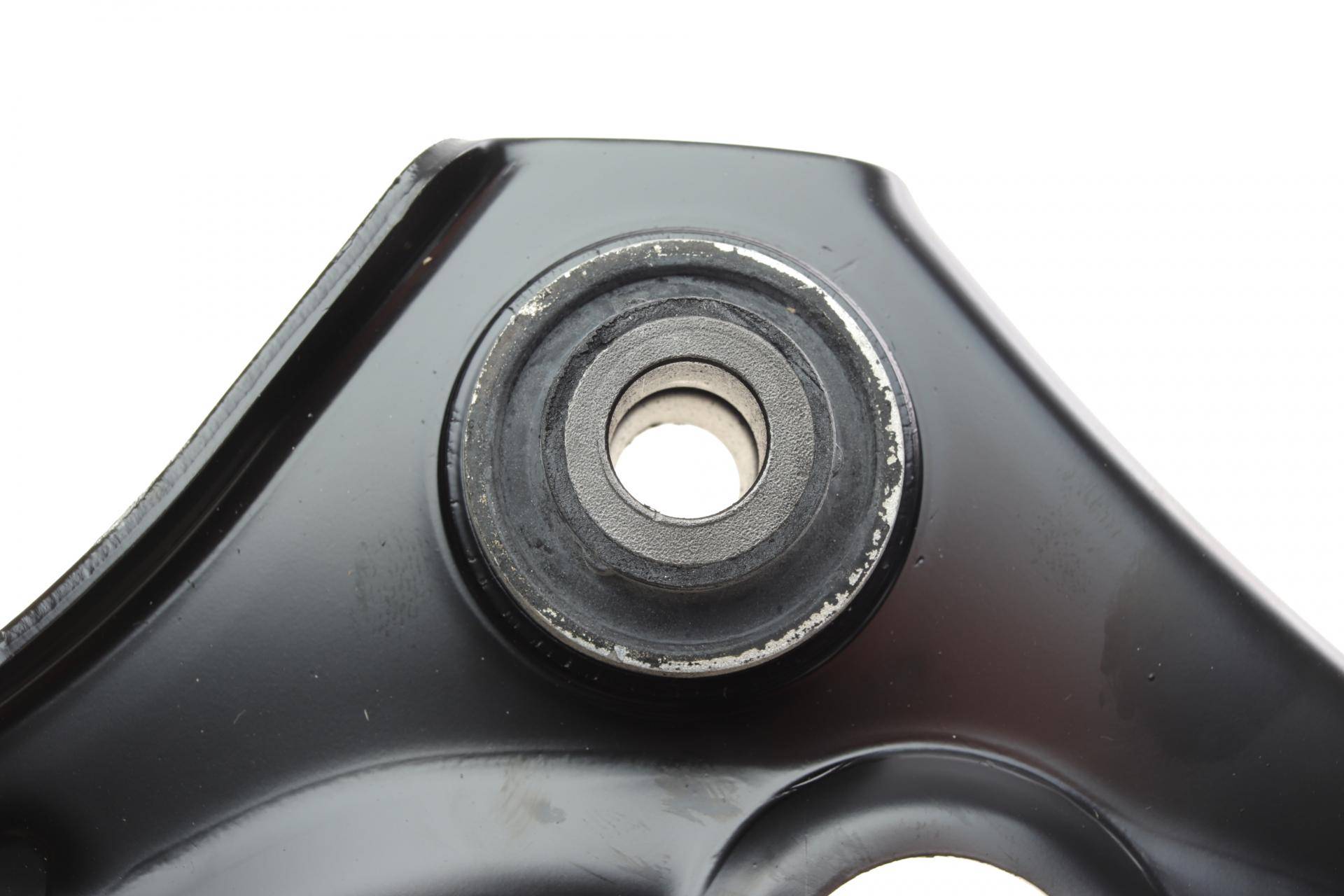 Важіль підвіски (передній/знизу) (L) Renault Megane IV 15-