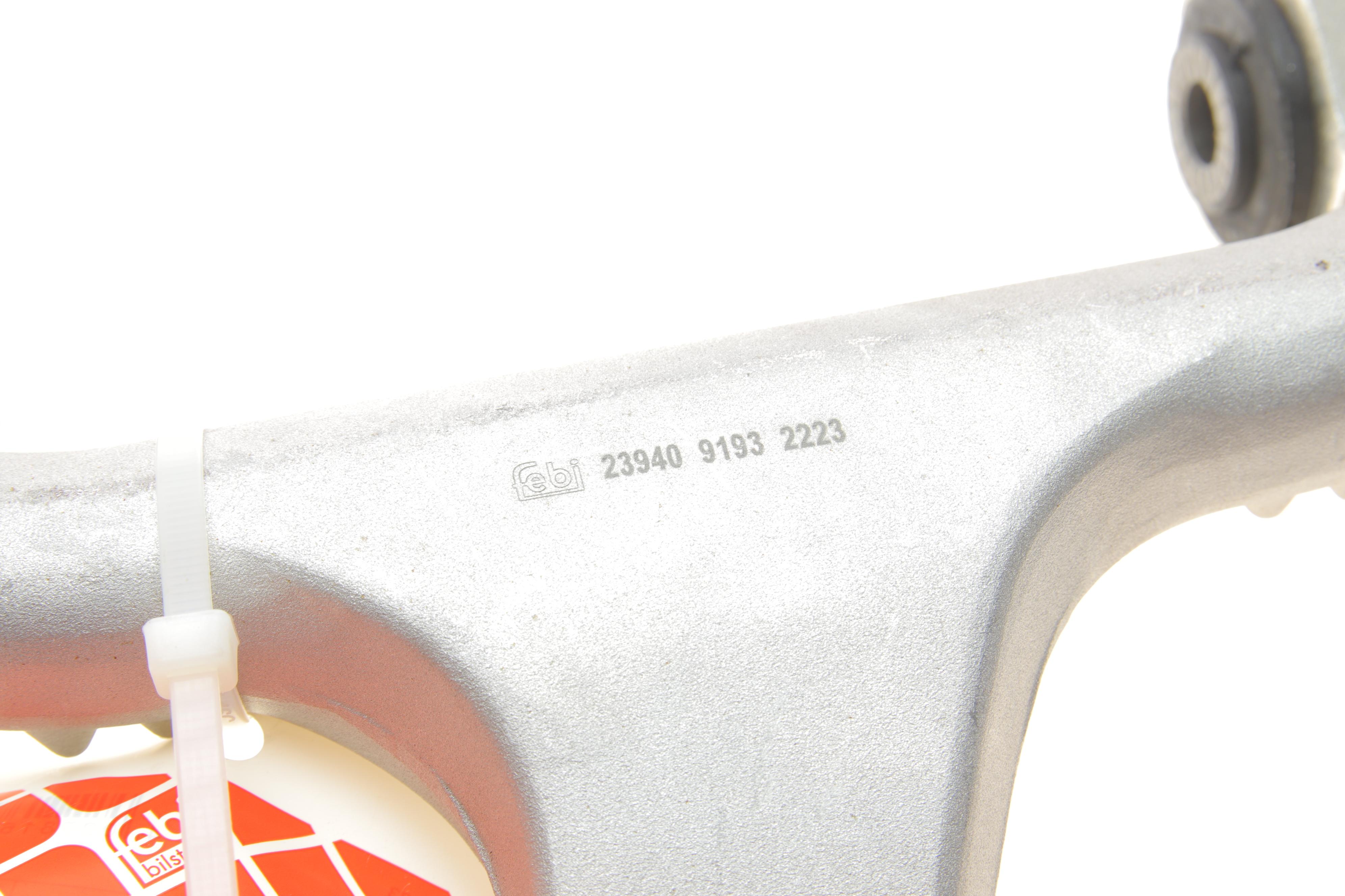 Важіль підвіски (передній/зверху) (R) MB M-class (W163) 98-05