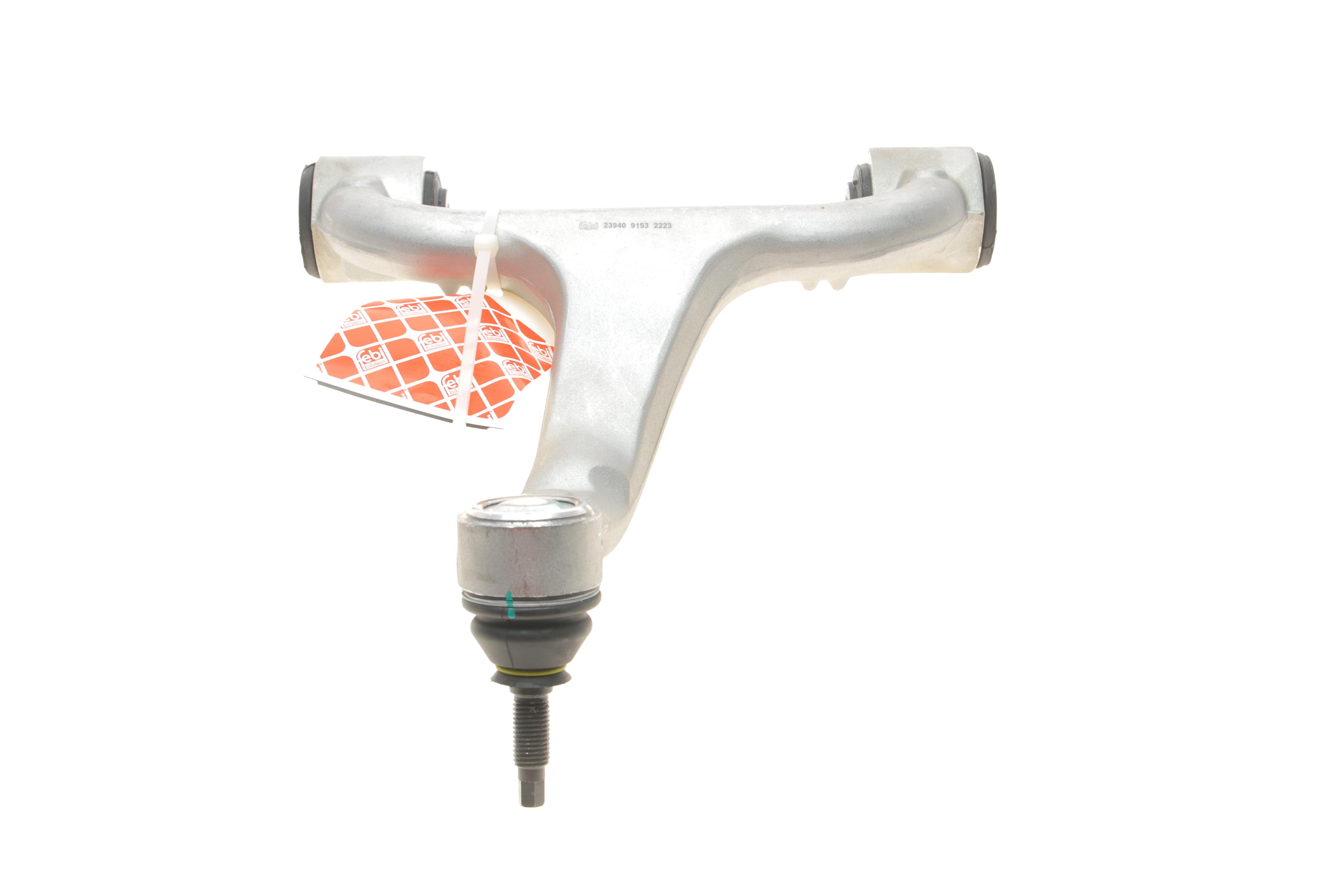 Важіль підвіски (передній/зверху) (R) MB M-class (W163) 98-05