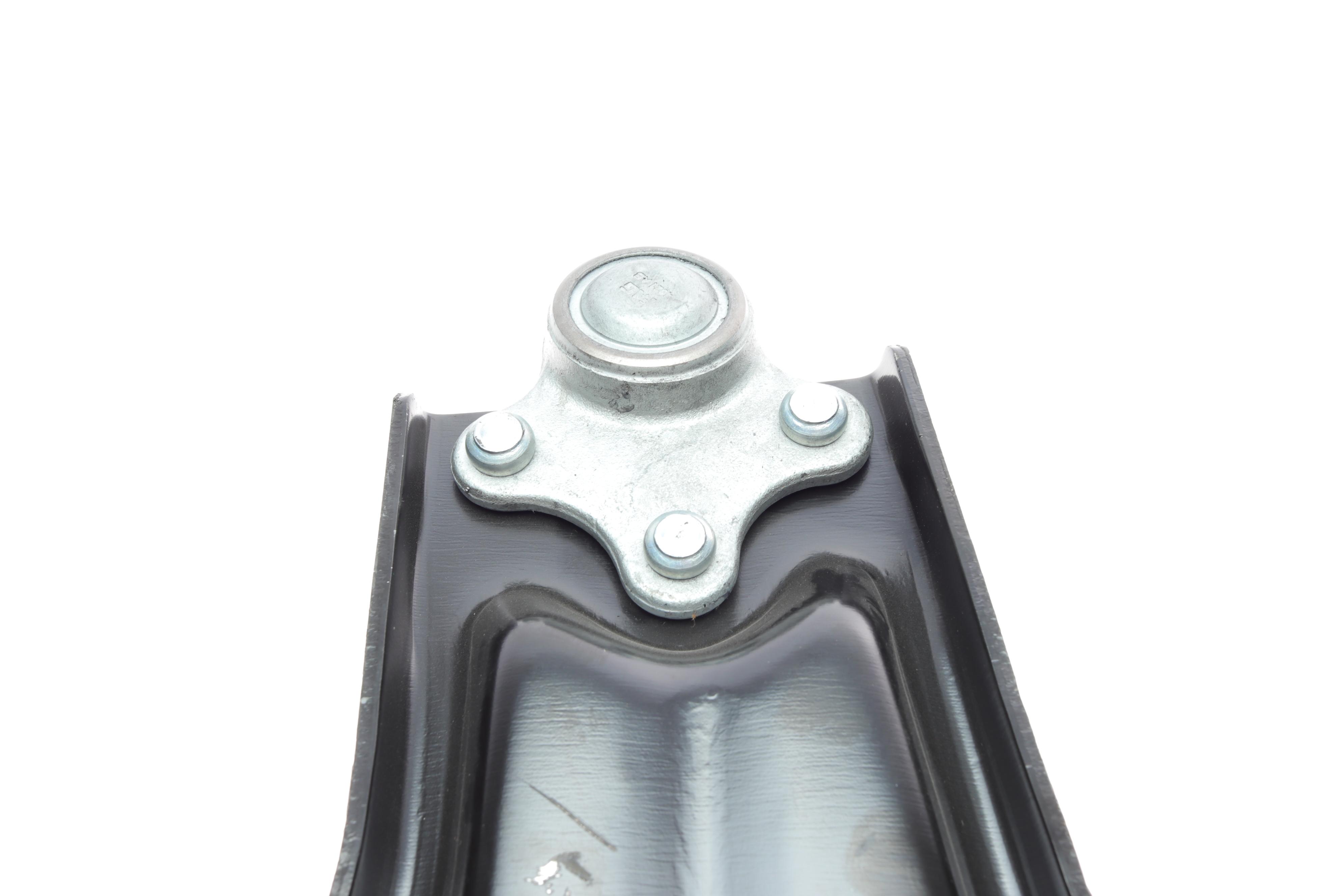 Важіль підвіски (передній/знизу) (L) Ford Mondeo 93-00