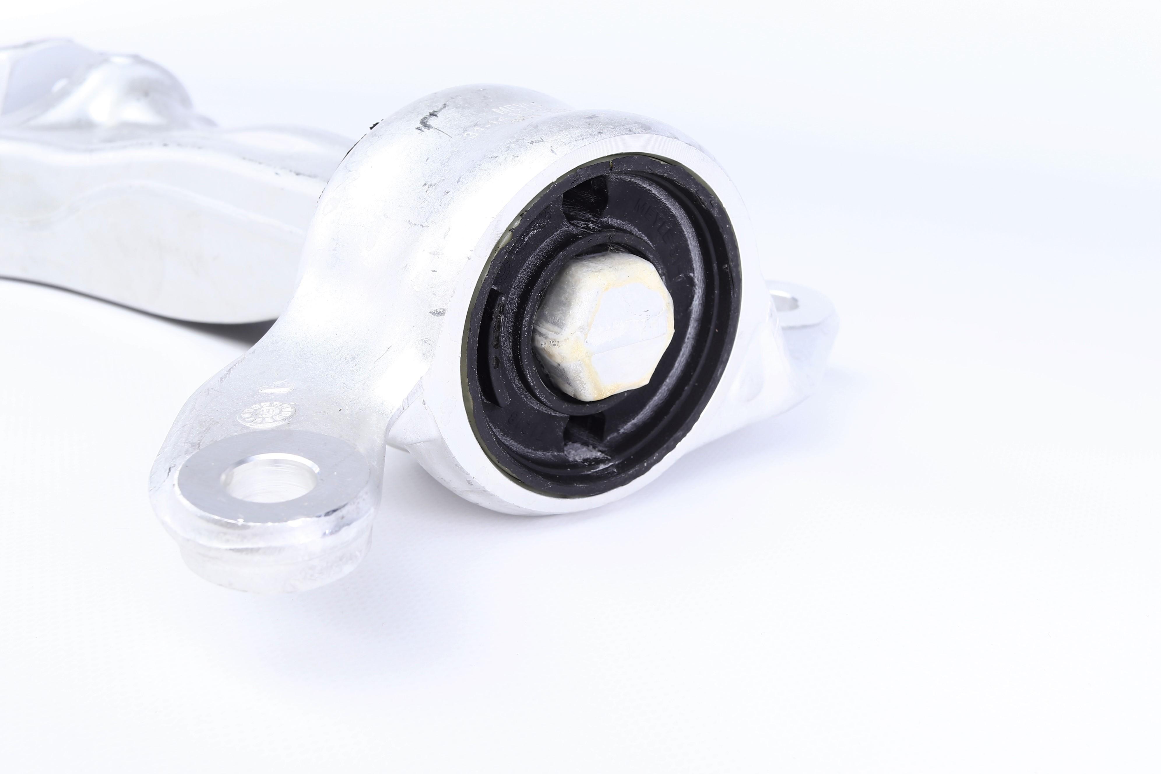 Важіль підвіски (передній/знизу) (L) Honda Civic VIII 1.4-2.2D 05- (алюминий)