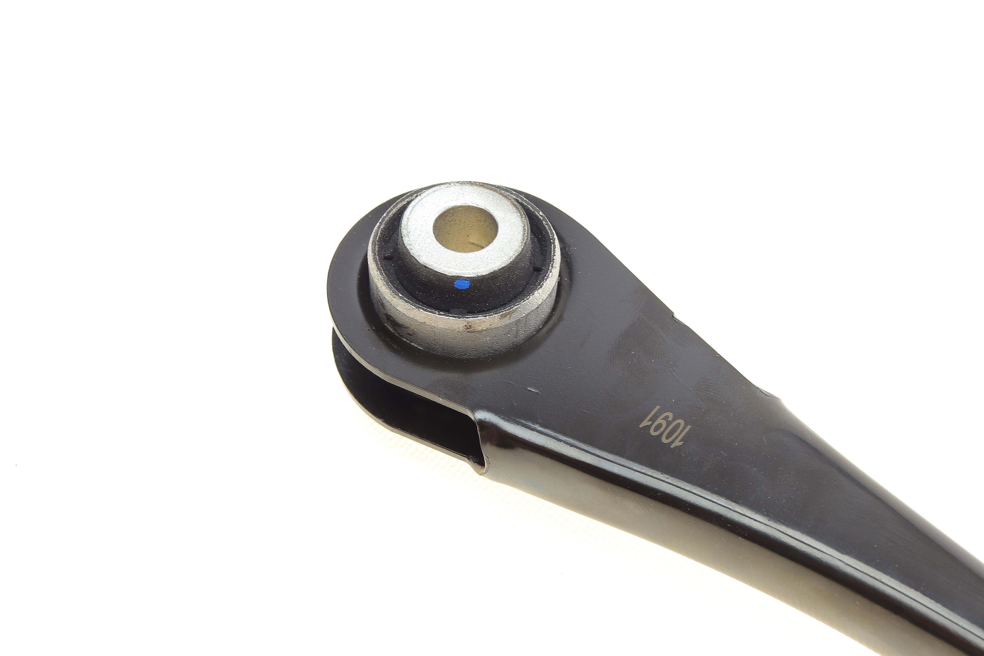 Важіль підвіски (задній) BMW 3 (F30/F80/F31) 1.5-3.0 11-