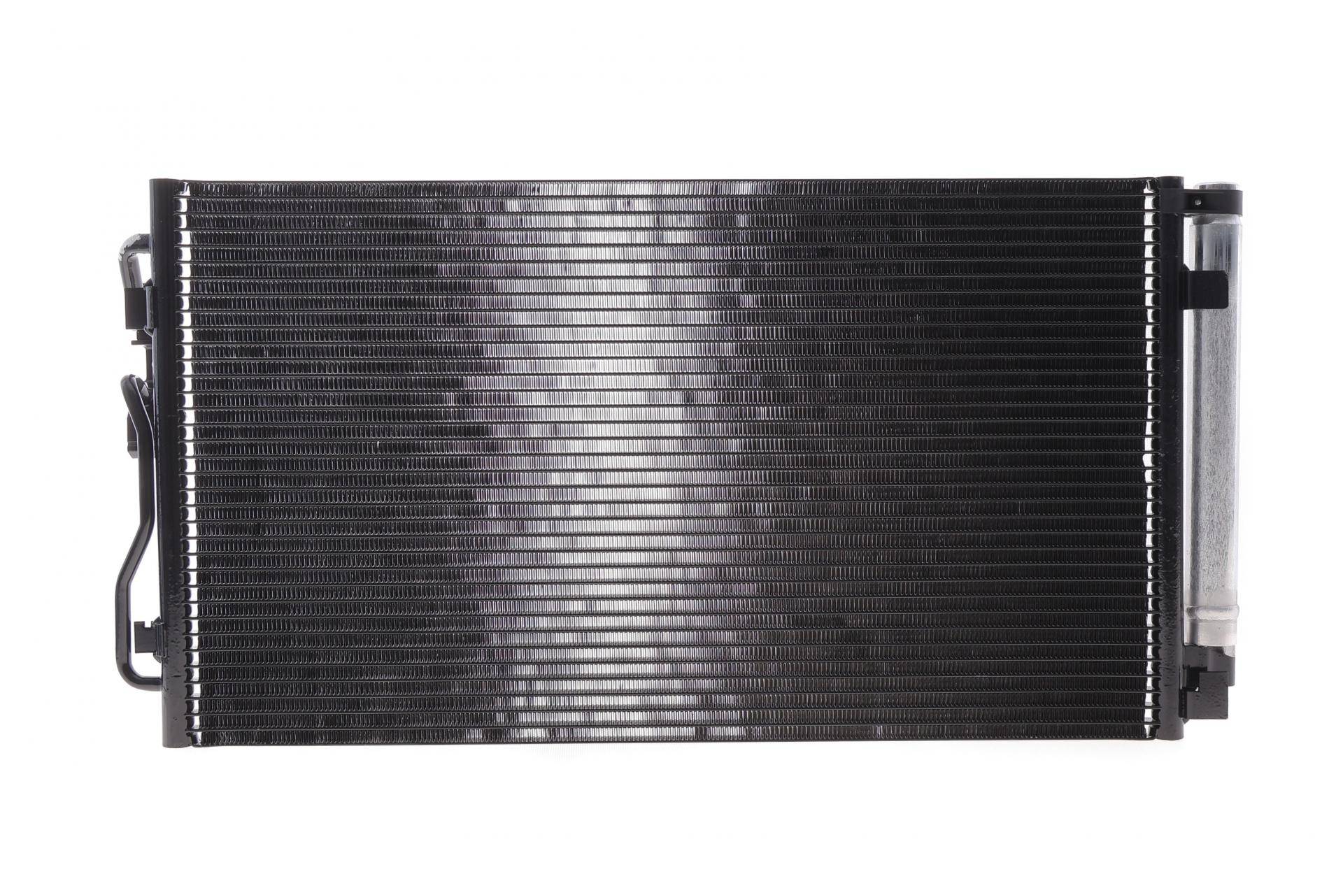Радіатор кондиціонера BMW 1(F20)/2(F22)/3(F30)/4(F32) 10-