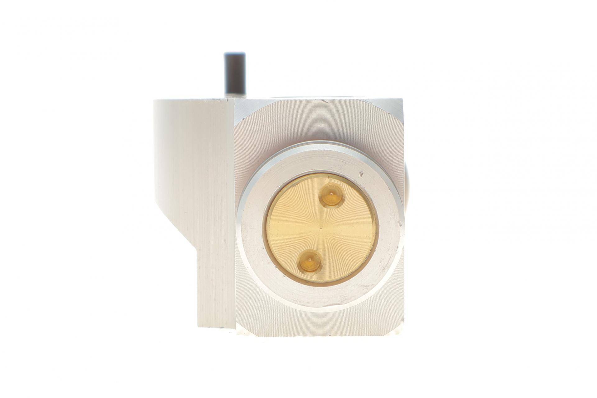 Клапан системи кондиціонування (розширювальний) VW T5 03-15/Sharan 10-22