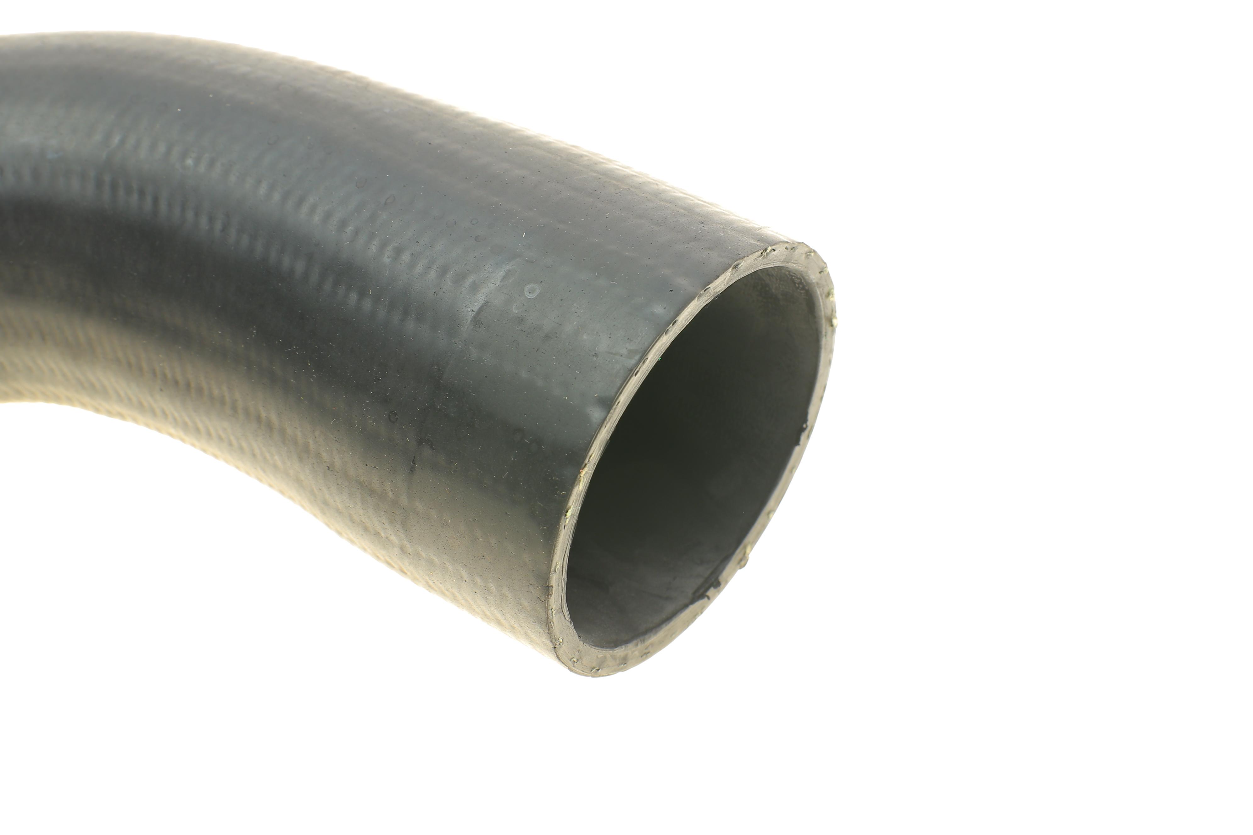 Патрубок интеркулера Ford Transit 2.2 TDCi 14- (коллектор-интеркуллер) (короткий)