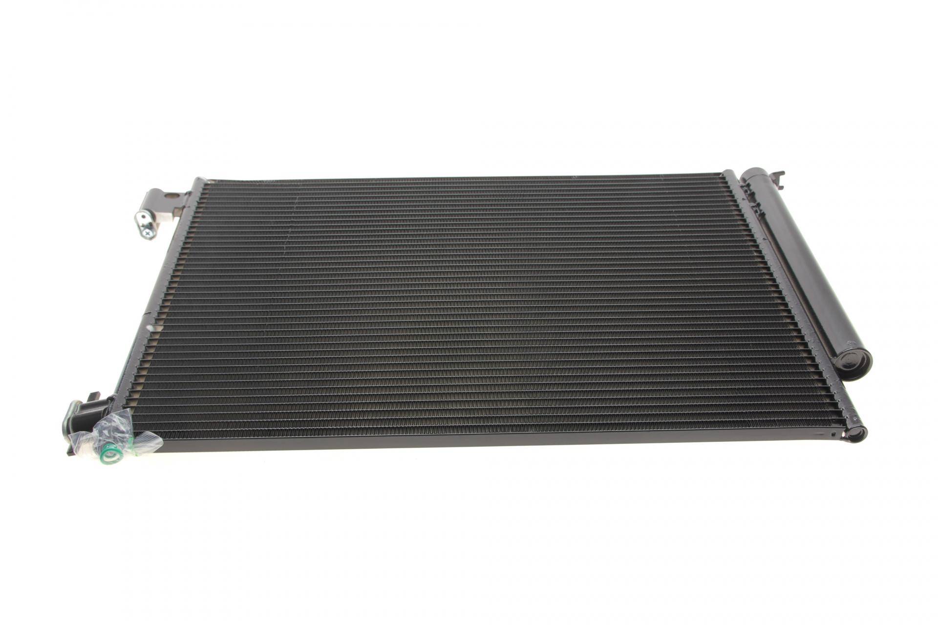 Радіатор кондиціонера (з осушувачем) Dacia Logan/Duster/Sandero/Renault Clio 1.2/1.5 10-