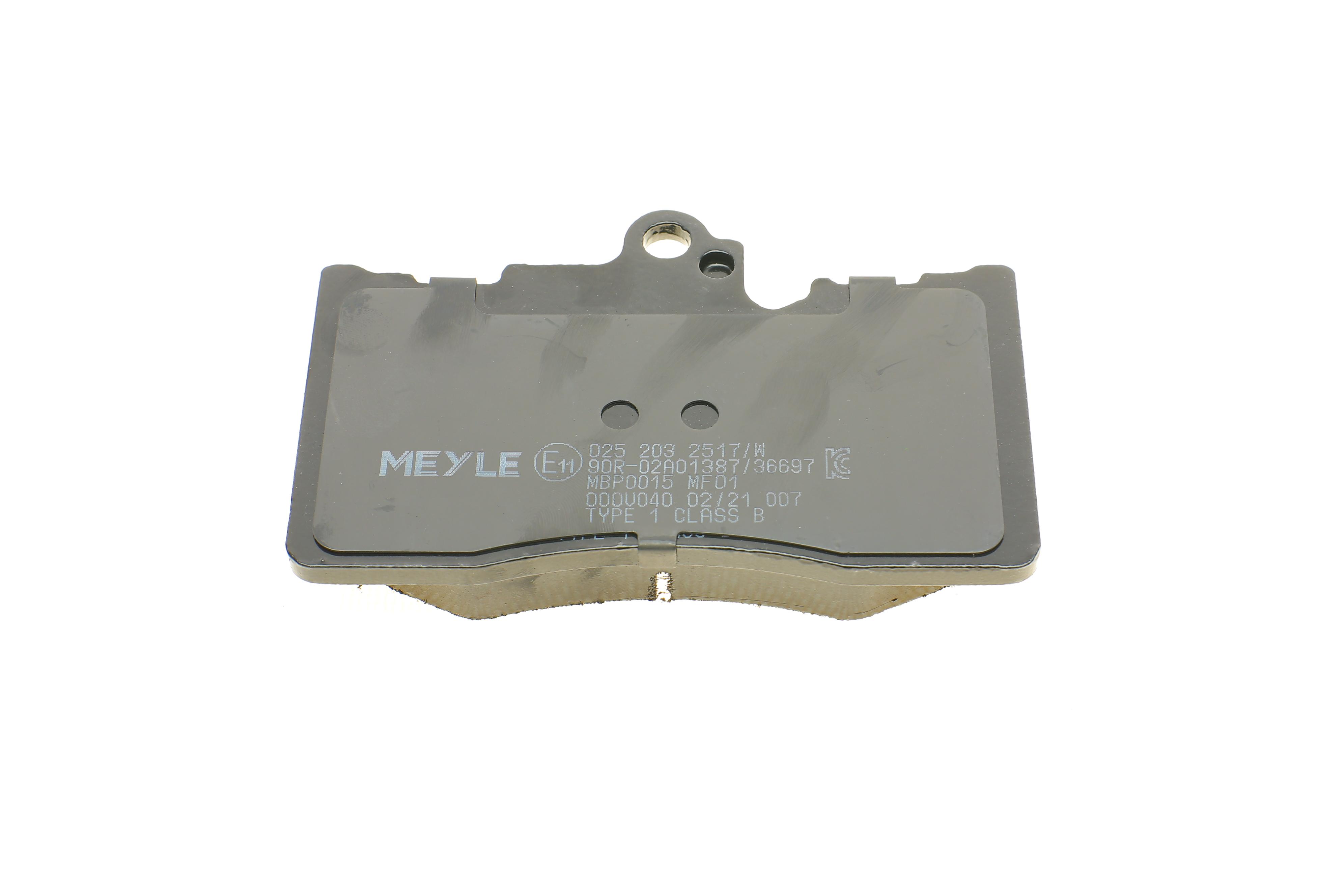 Колодки тормозные (передние) Lexus GS 05-/IS III//RC 09- (Advics)