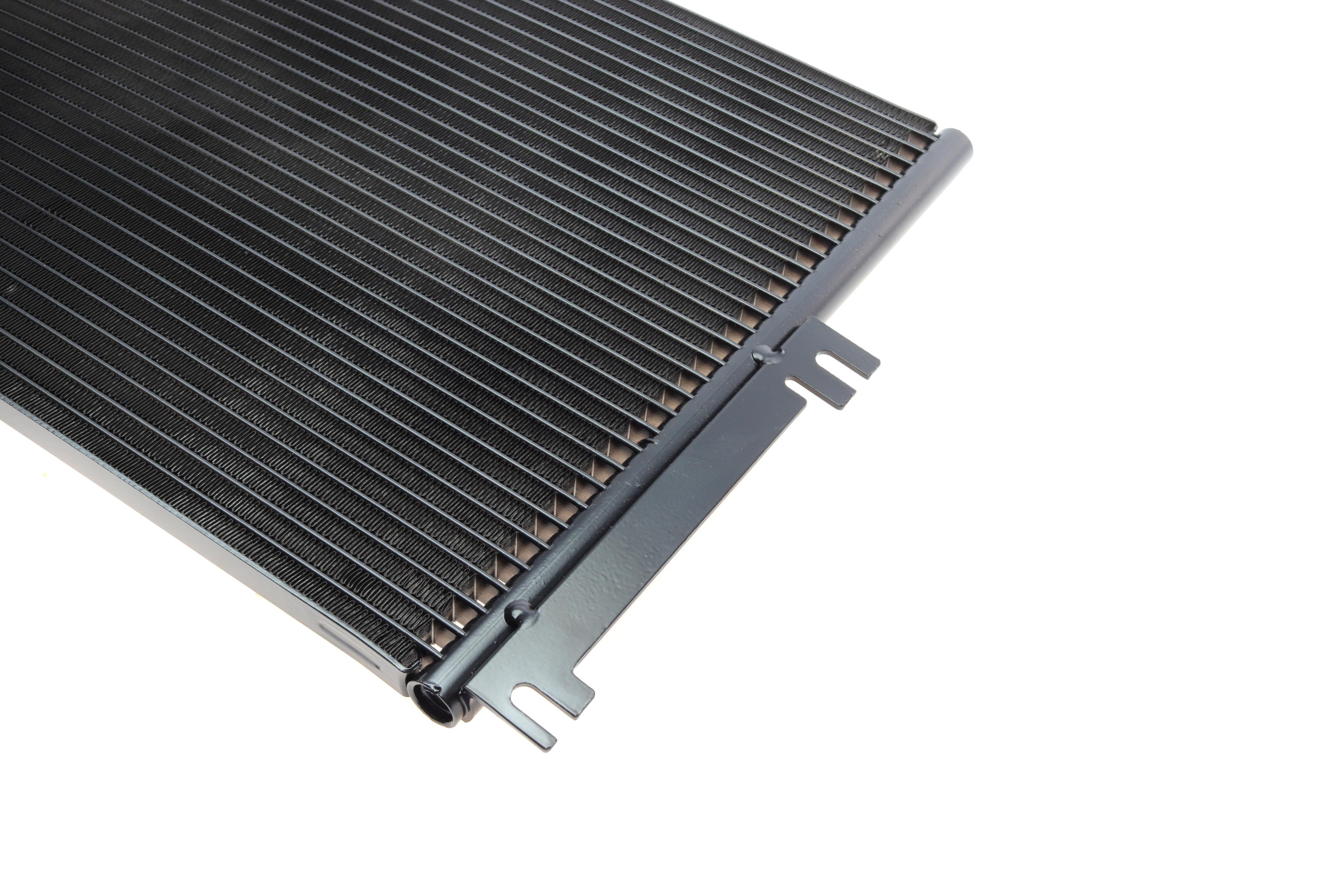 Радіатор кондиціонера Opel Vectra B 95-02