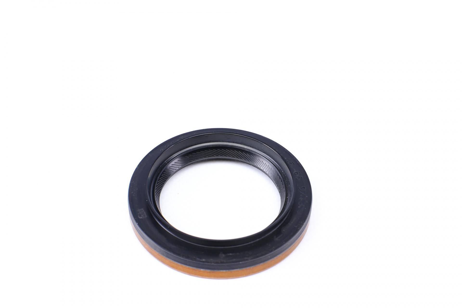 Сальник хвостовика КПП BMW 3 (E30/46)/X3 (E83) -11 (46x65x9)