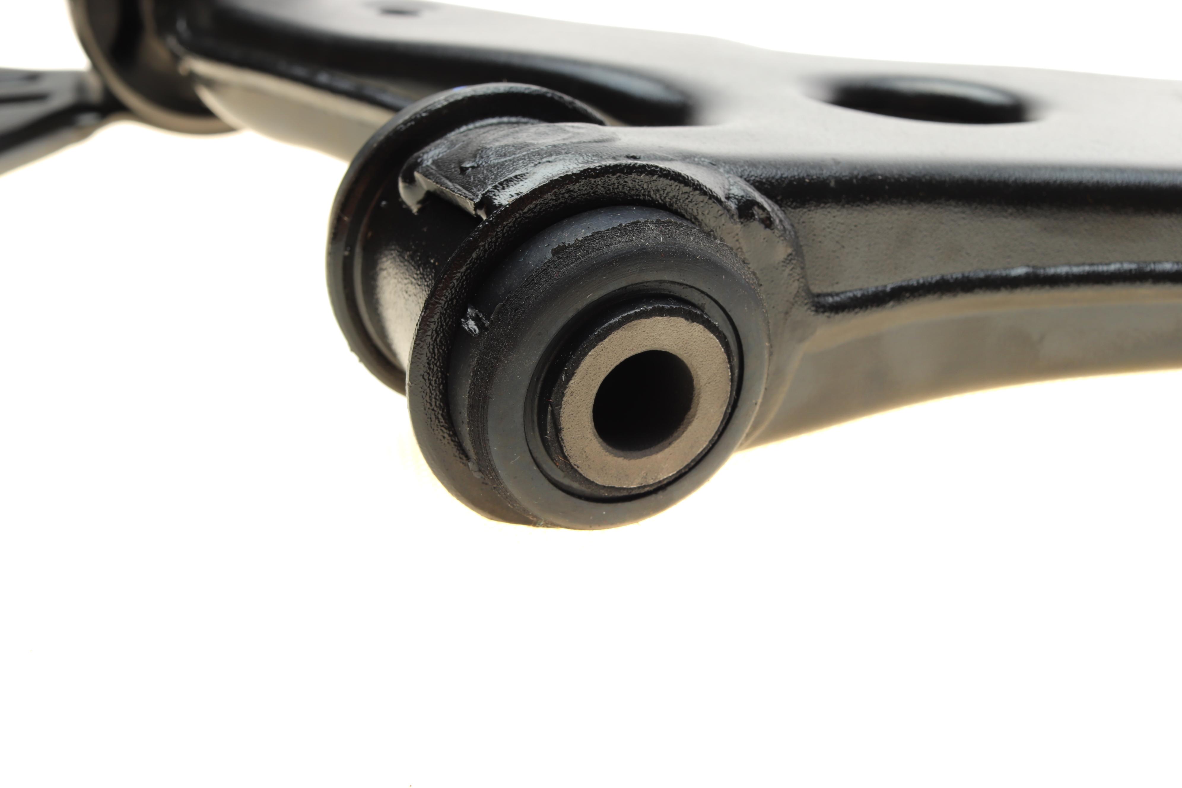 Важіль підвіски (передній/знизу) (L) Ford Kuga 1.5-2.5 13-