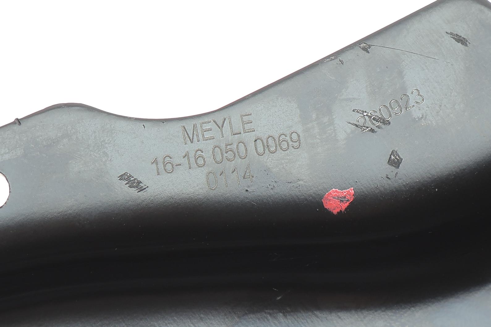 Важіль підвіски (передній/знизу) (L) Renault Megane II/Scenic II 02-/Captur I 13- (з кульовою d=18mm