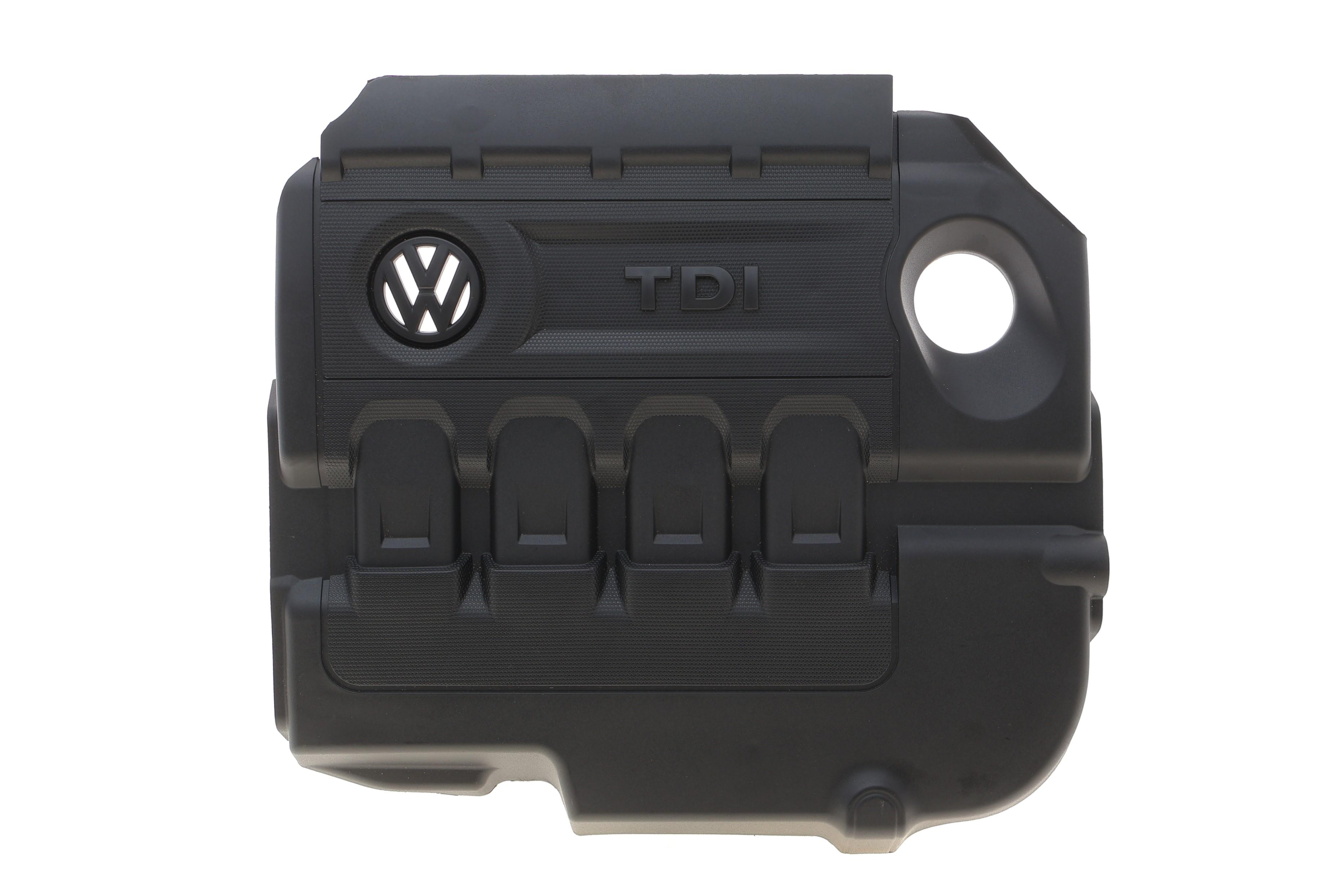 Кришка двигуна VW Passat B8 2.0 TDI 14-