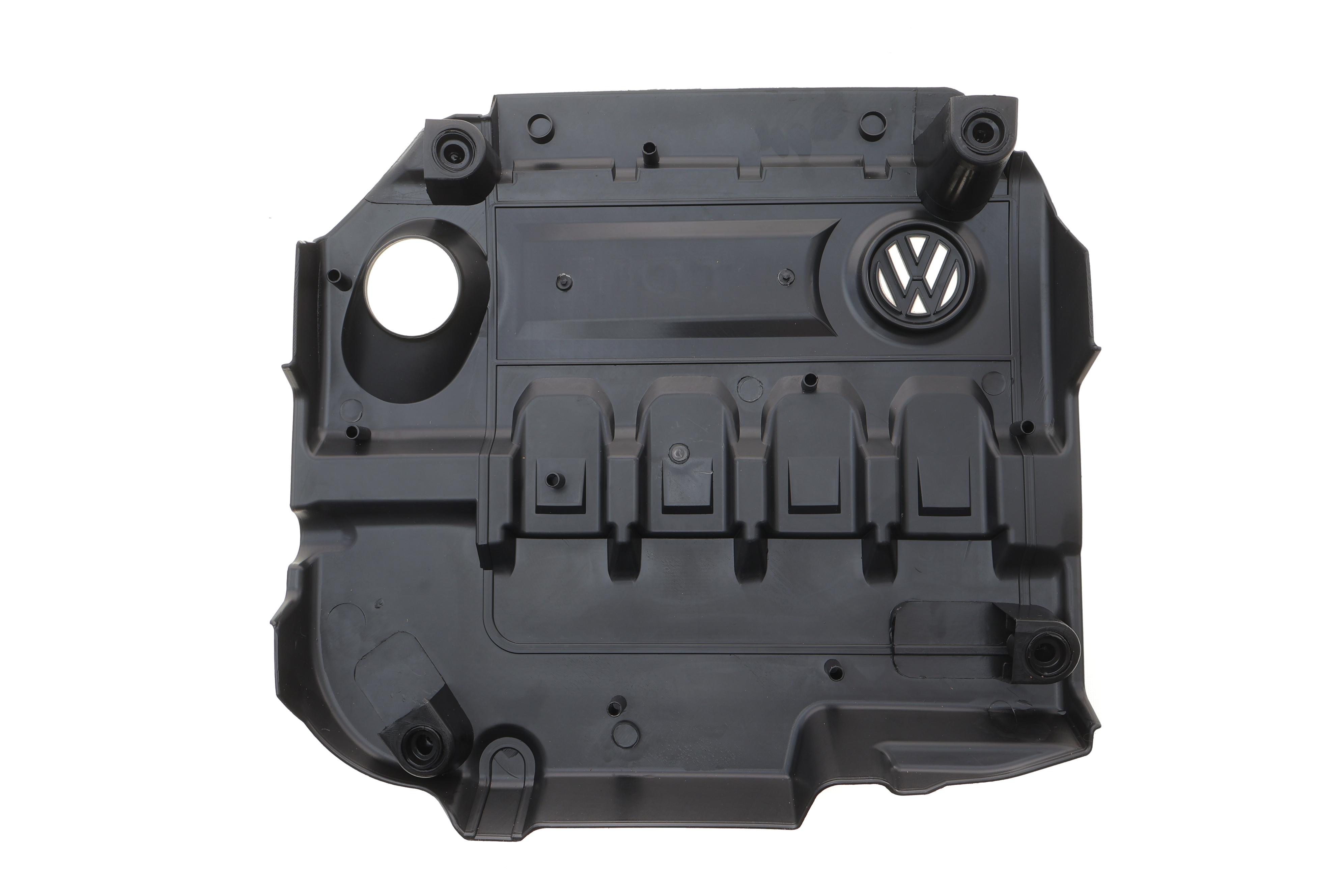 Кришка двигуна VW Passat B8 2.0 TDI 14-