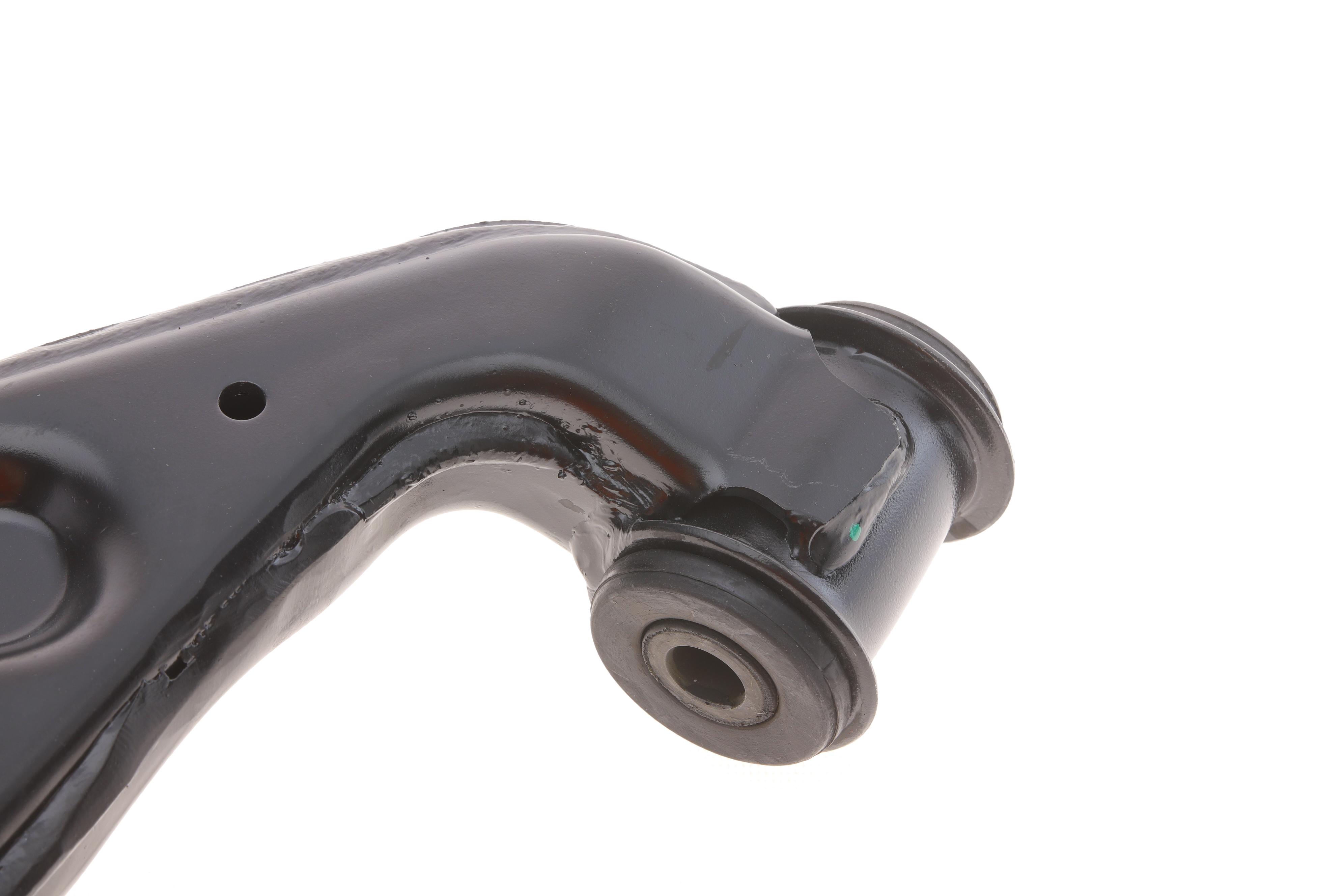 Важіль підвіски (передній/знизу) (R) MB Vito/Viano (W639) 03-