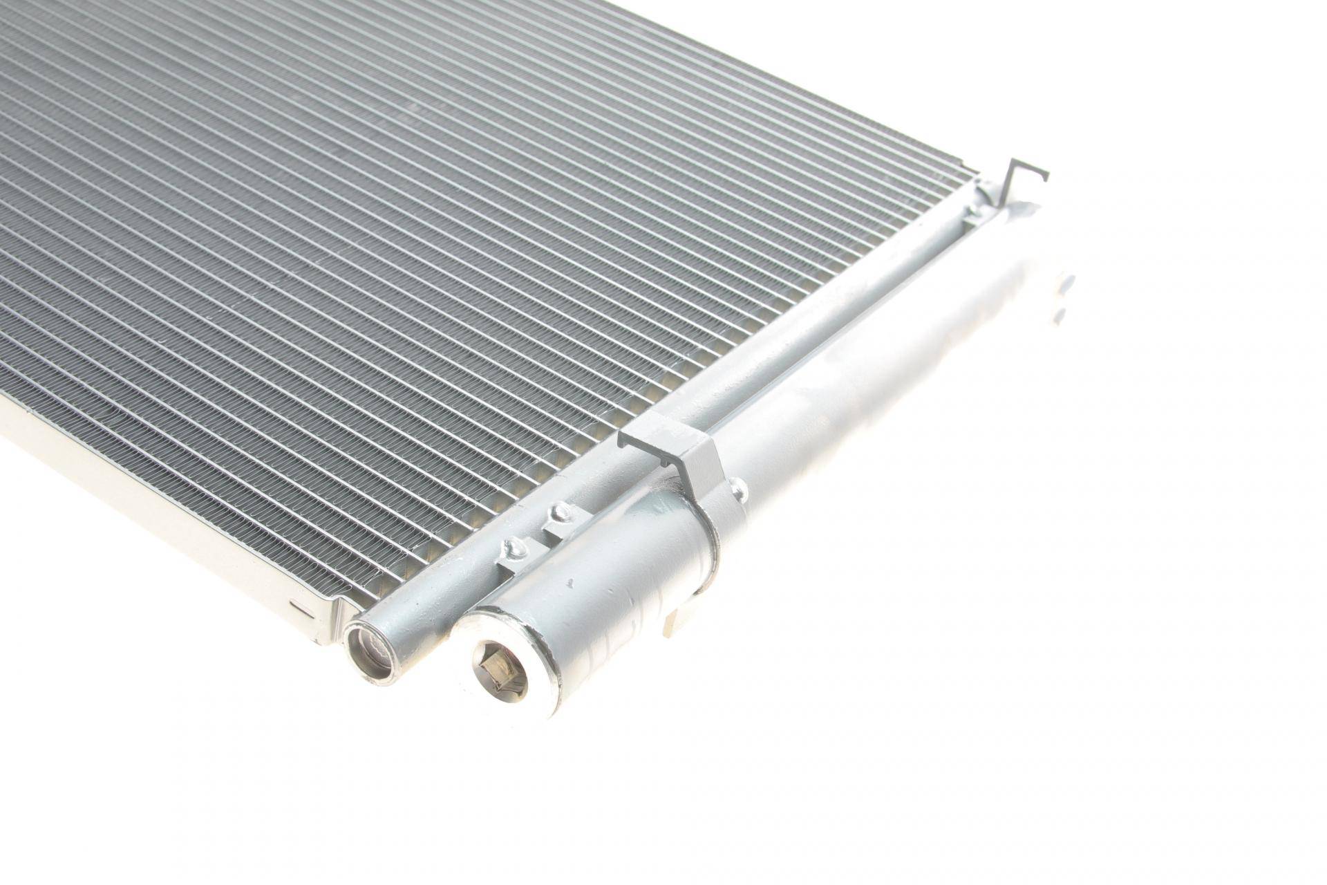 Радіатор кондиціонера Hyundai ix35/Kia Sportage 1.7 CRDi-2.0 CRDi 10-