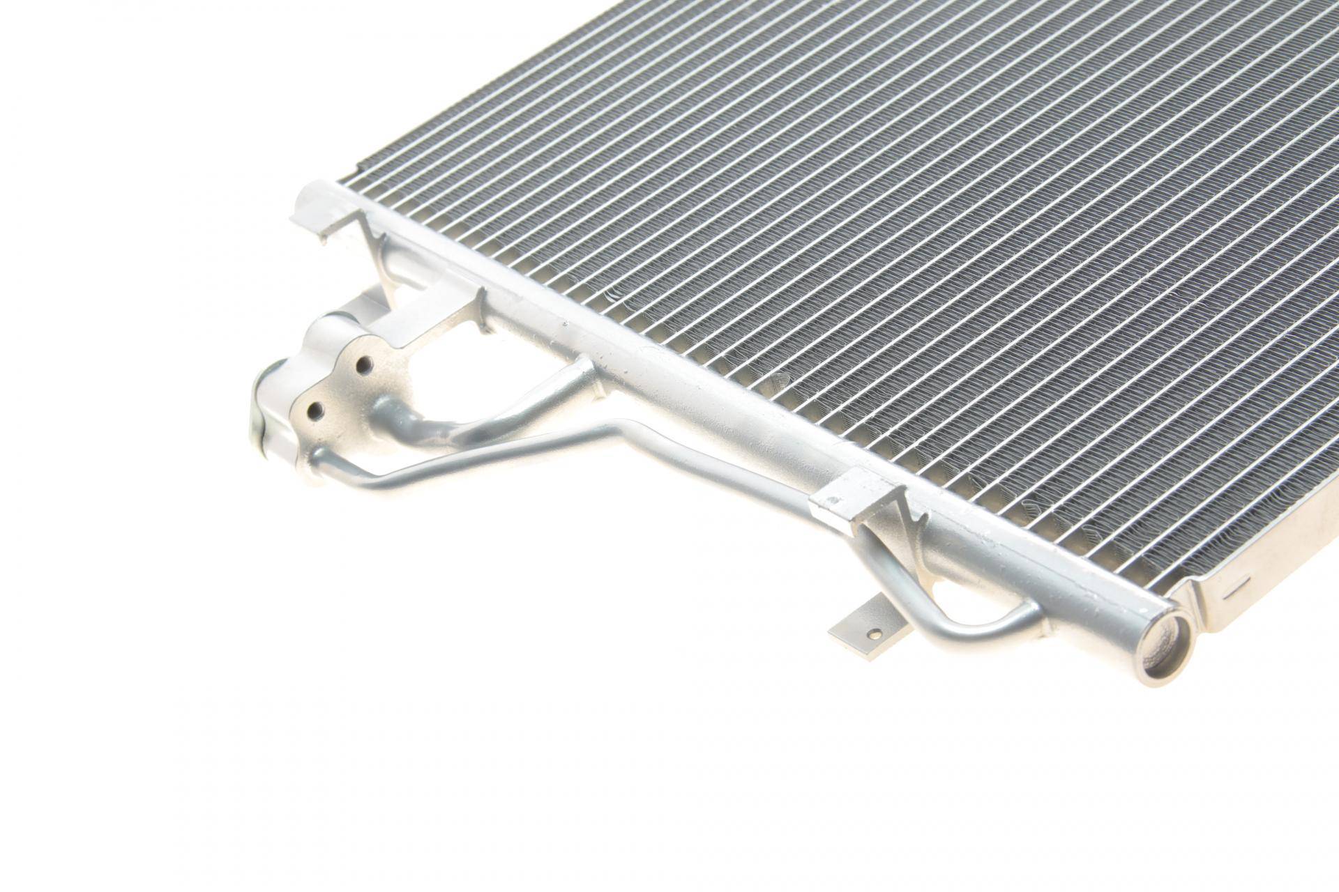 Радіатор кондиціонера Hyundai ix35/Kia Sportage 1.7 CRDi-2.0 CRDi 10-