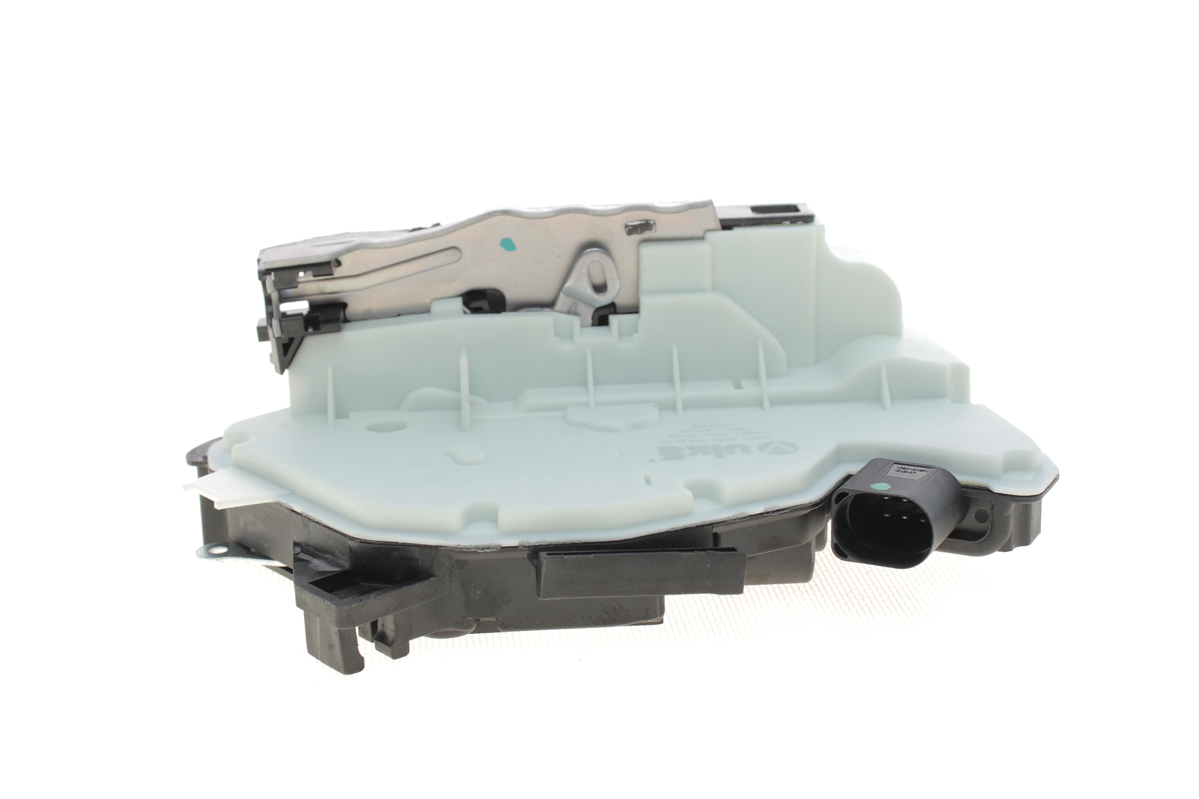 Замок двери (передней/R) VW Amarok/Passat/Tiguan 08-