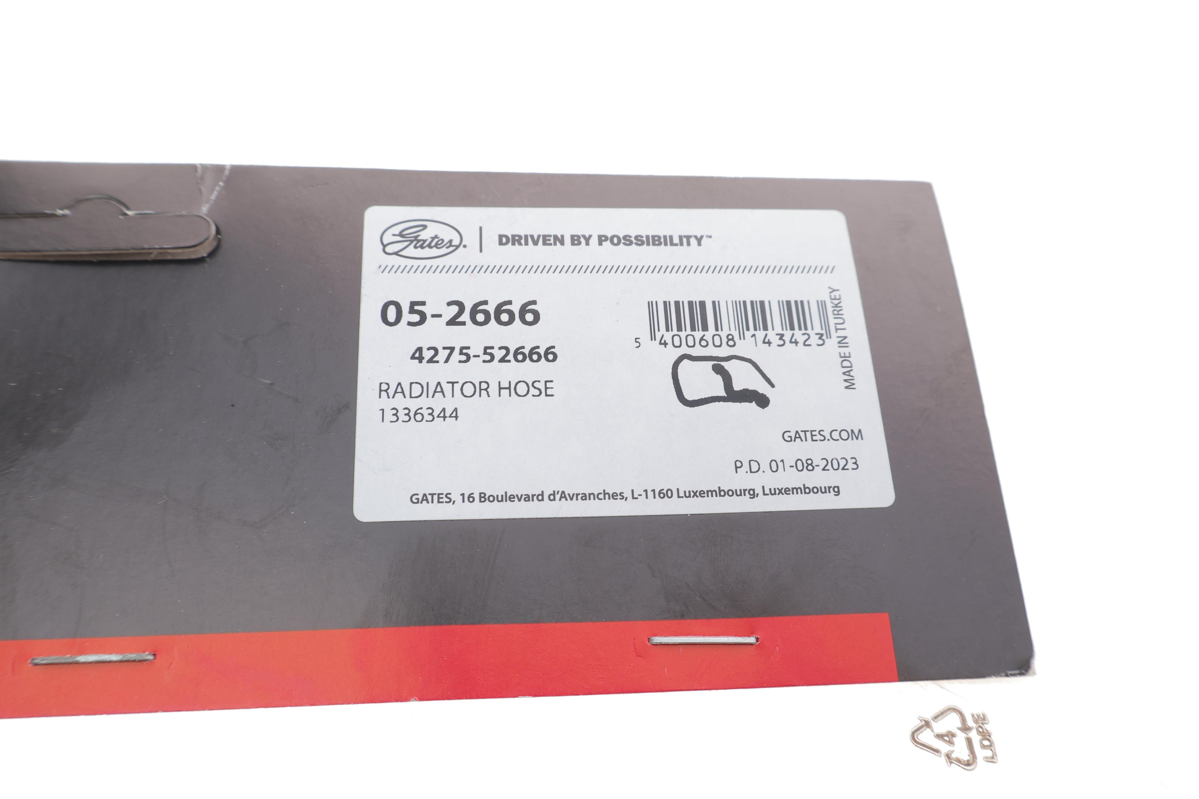 Патрубок системи охолодження (нижній) Opel Astra J 1.6/1.8 09-