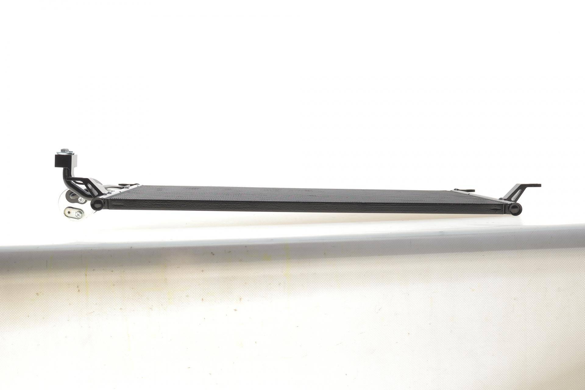 Радіатор кондиціонера (з осушувачем) Chevrolet Epica 2.0-2.5 05-11