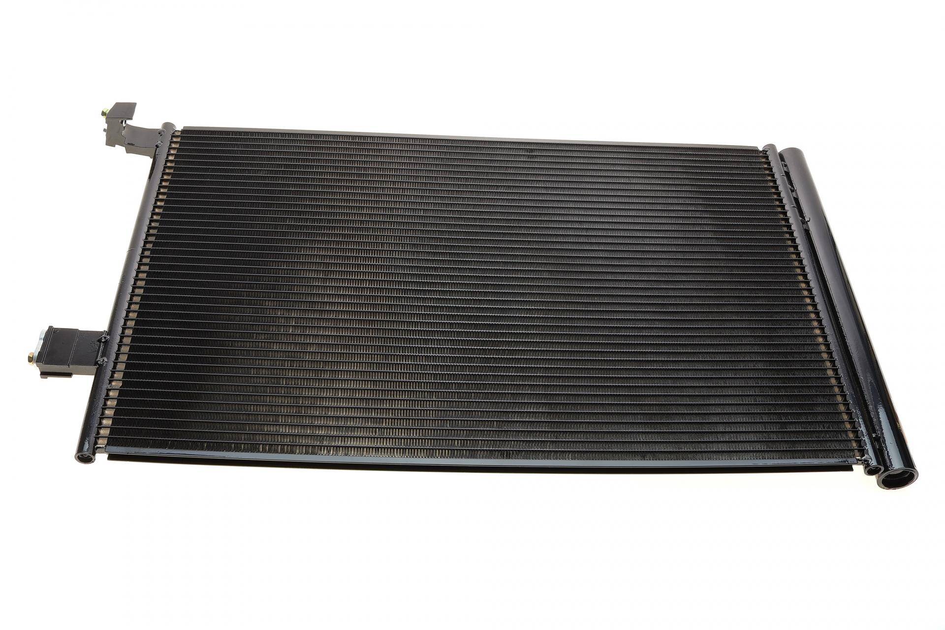 Радіатор кондиціонера (з осушувачем) Jaguar F-Pace/XE/XF 2.0D-3.0D 15-