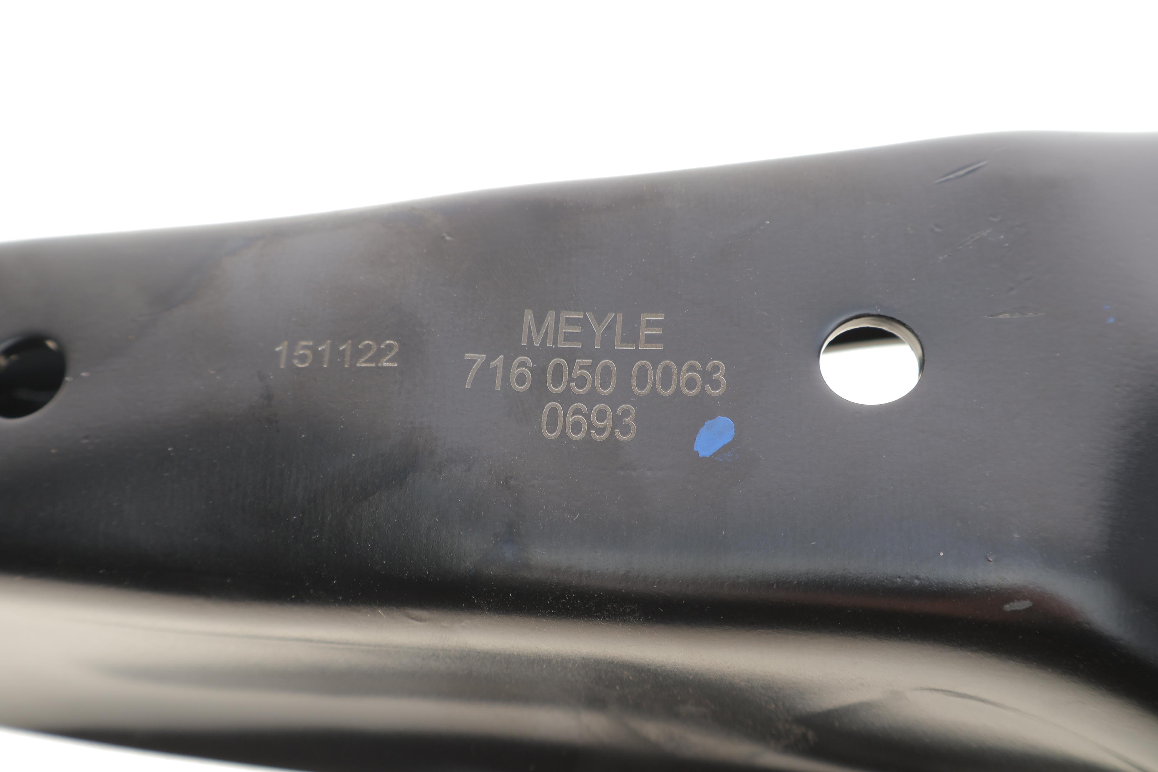 Важіль підвіски (задній/знизу/ззовні) Ford Focus III 10-