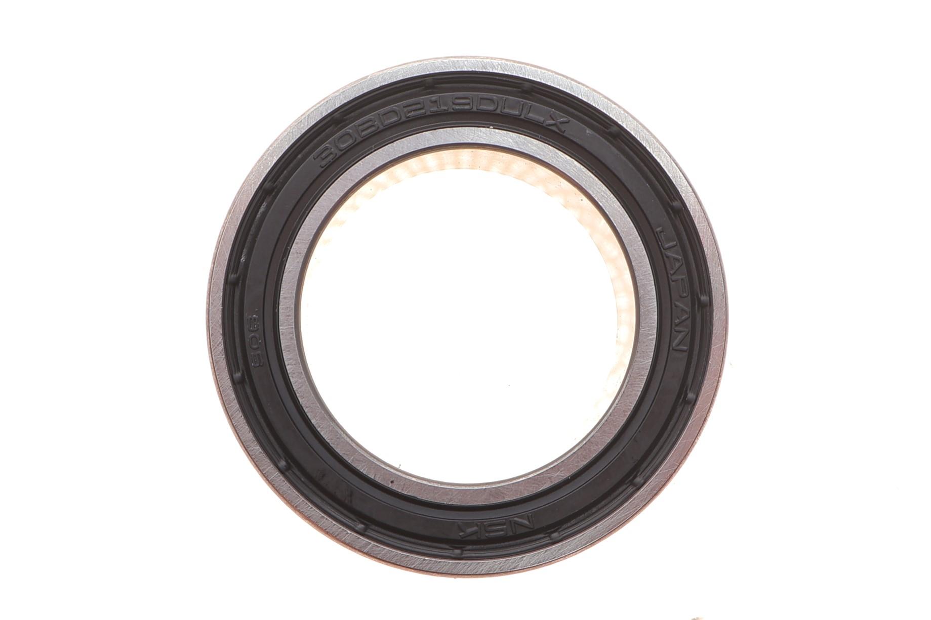 Подшипник компрессора кондиционера (30x47x18)