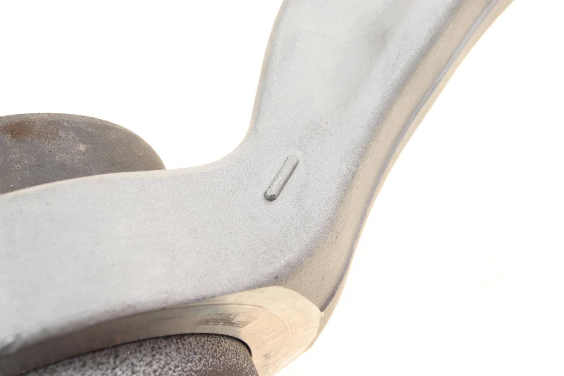 Важіль підвіски (передній/знизу) (R) Audi A4/VW Passat B5 96-05