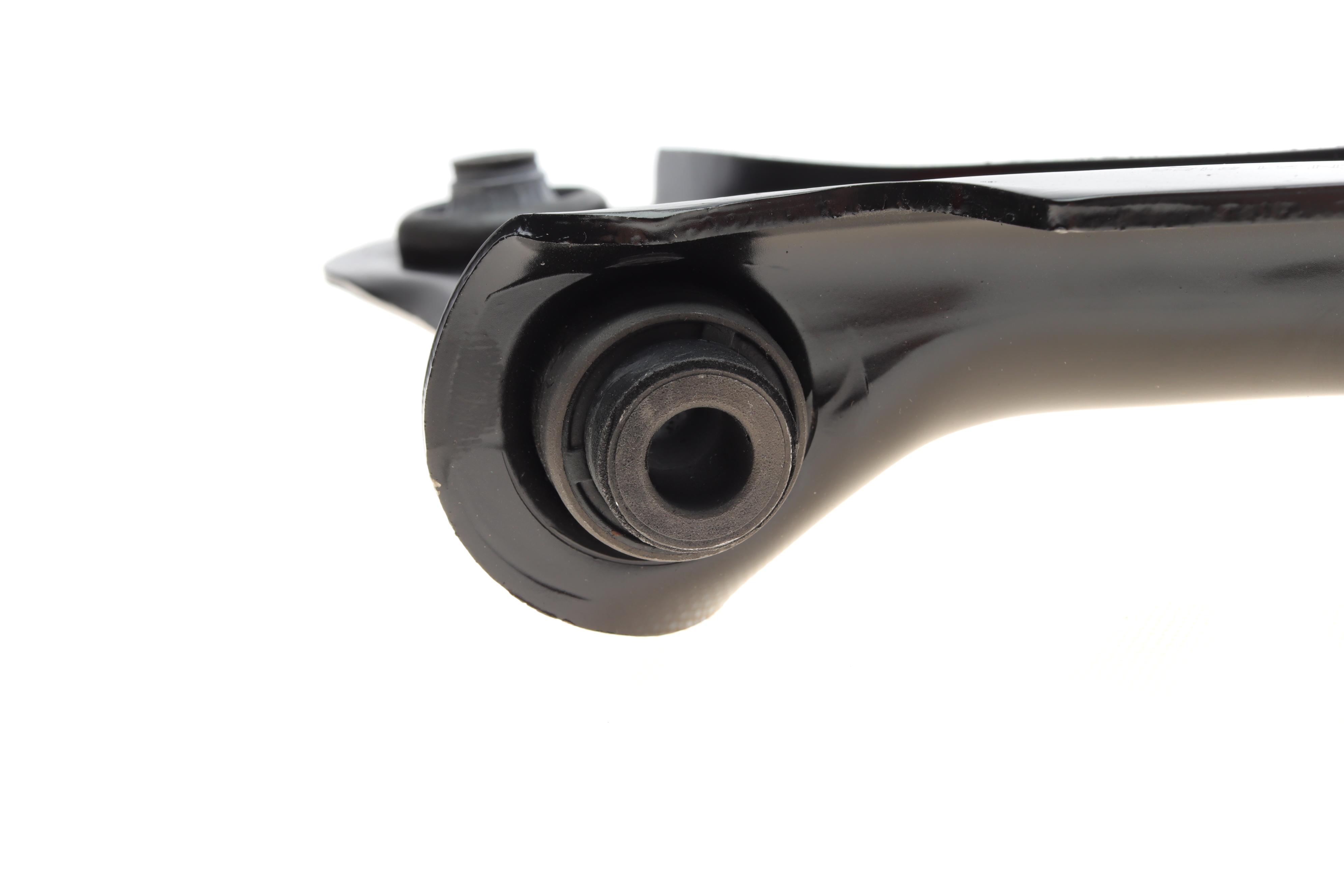 Важіль підвіски (передній/знизу) (L) Renault Captur 13-