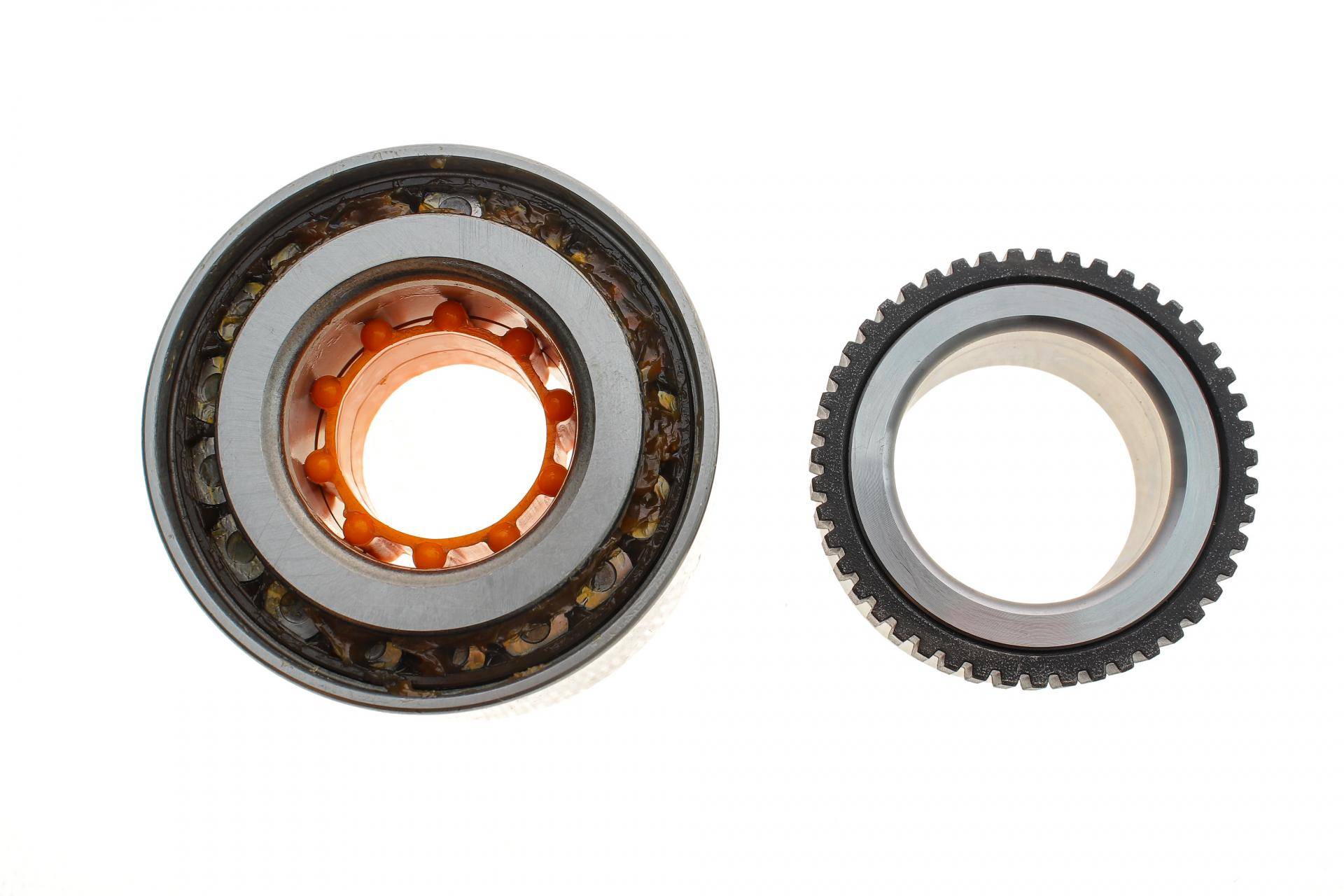 Підшипник маточини (задньої) Mitsubishi L200/Pajero 90-