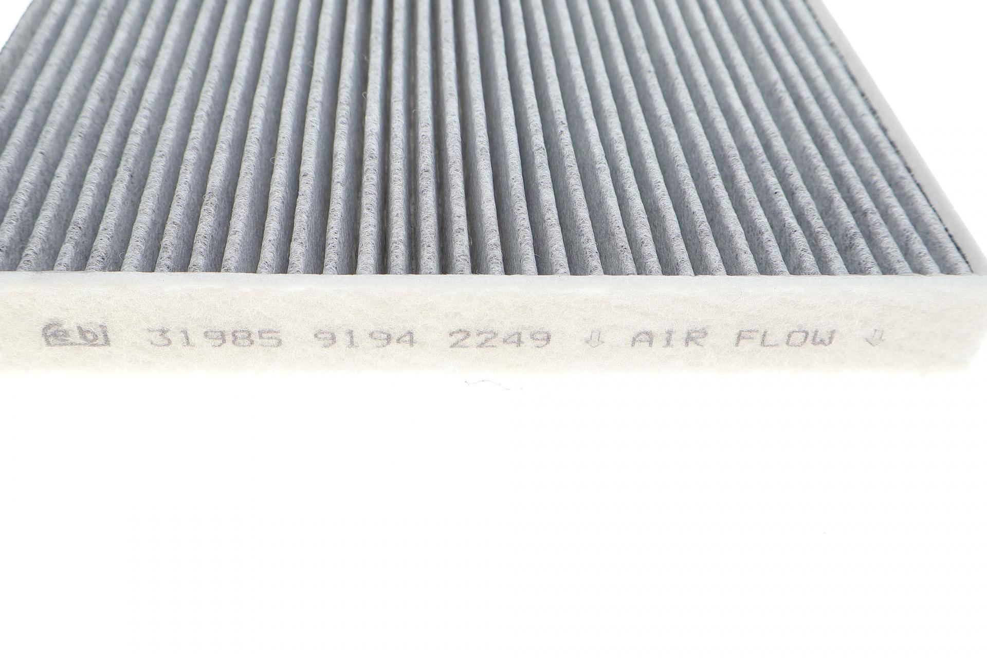 Фільтр салону BMW 5 (F10)/7 (F01) 2.0-6.0 08-(вугільний) (к-кт 2 шт.)