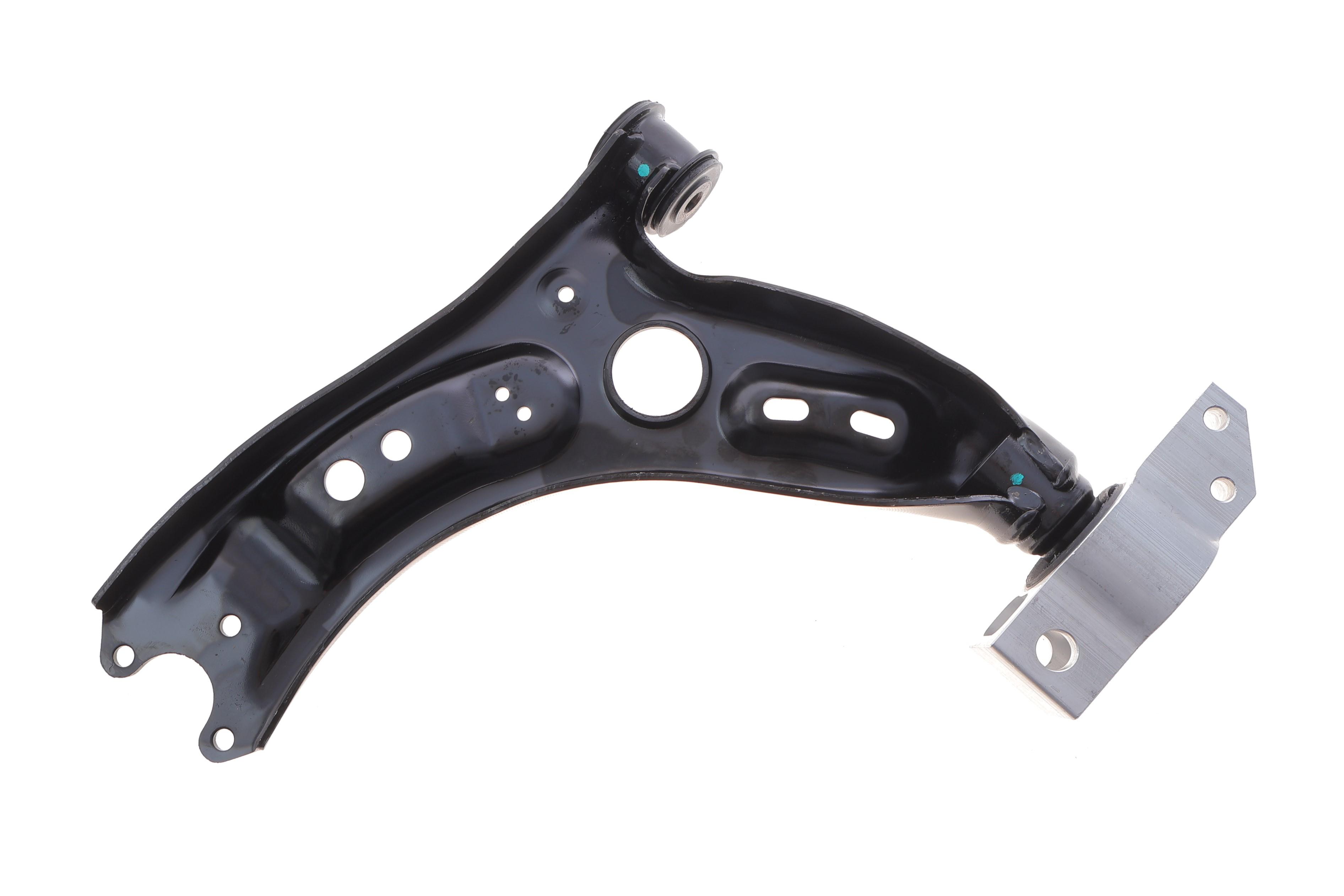 Рычаг подвески (передний/снизу) (R) VW Passat 05-14/Tiguan 07-18/CC 11-16 (без шаровой)