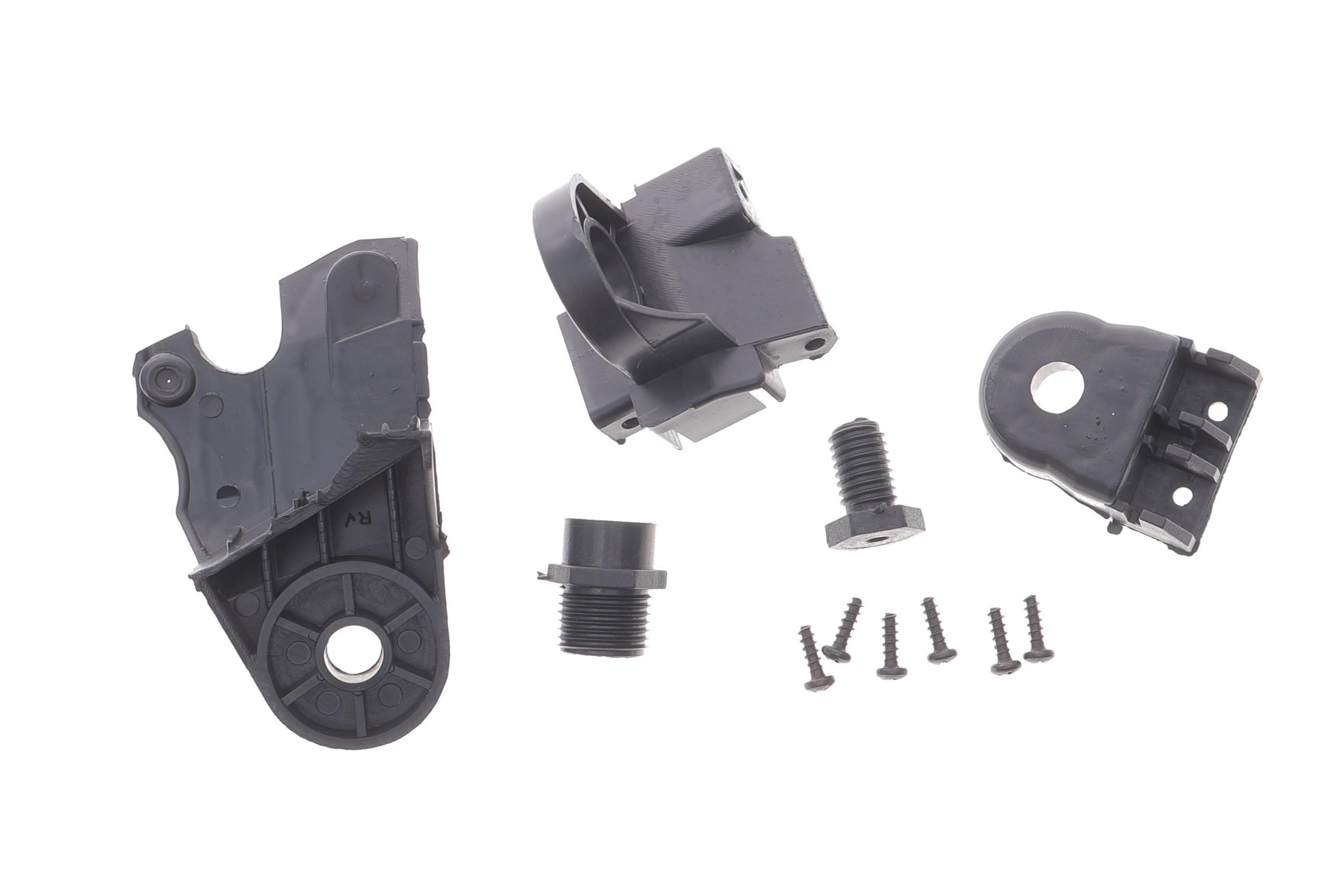 Кронштейн крепления фары (к-кт) MB C-class (W205) 13-21 (R)