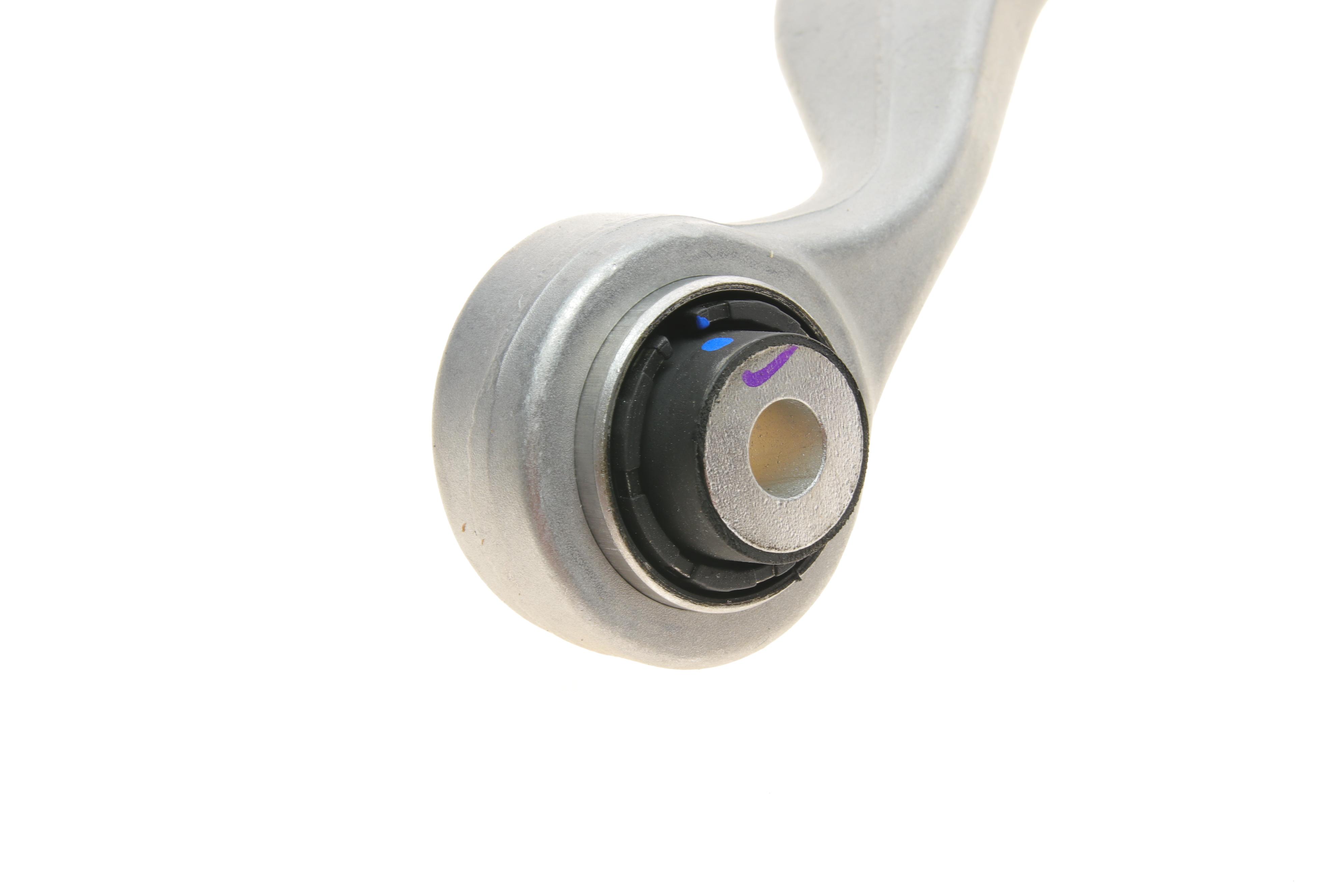 Важіль підвіски (задній/зверху/ззаду) (L) BMW 5 (G30/F90) 17-20 B48 B20