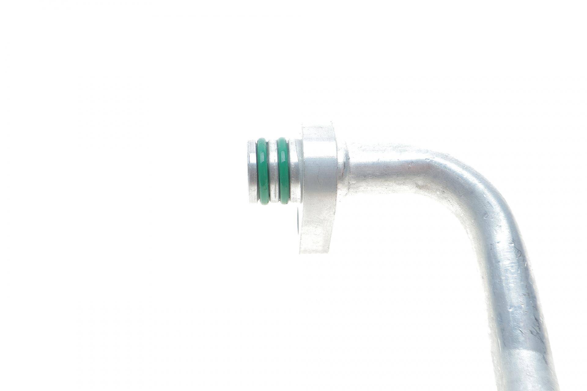 Трубка кондиціонера Citroen C4/C5/Peugeot 3008/307/5008/508 00-19