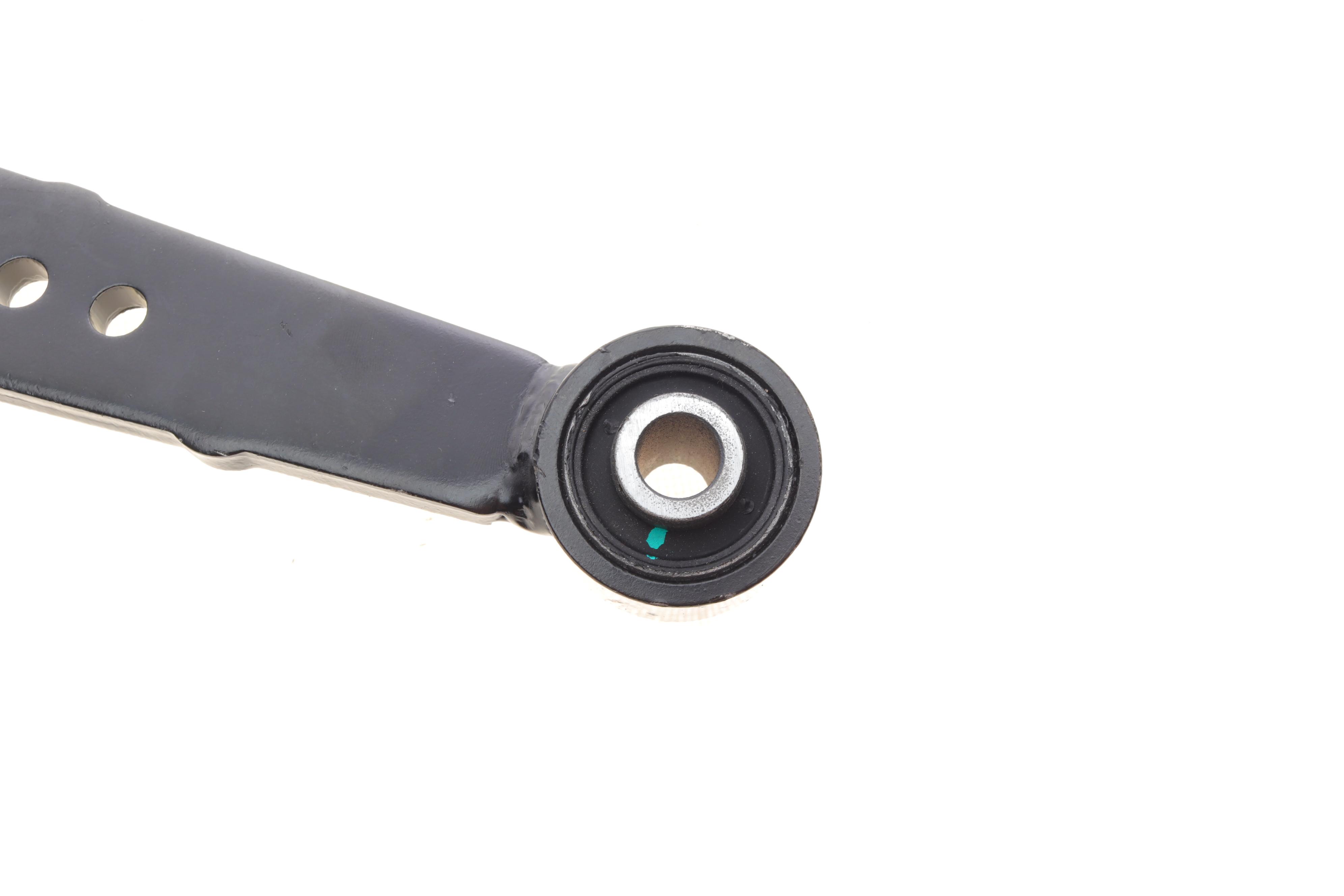 Рычаг подвески (задний) (L) Toyota Rav4 III 2.0-2.2 D 06-