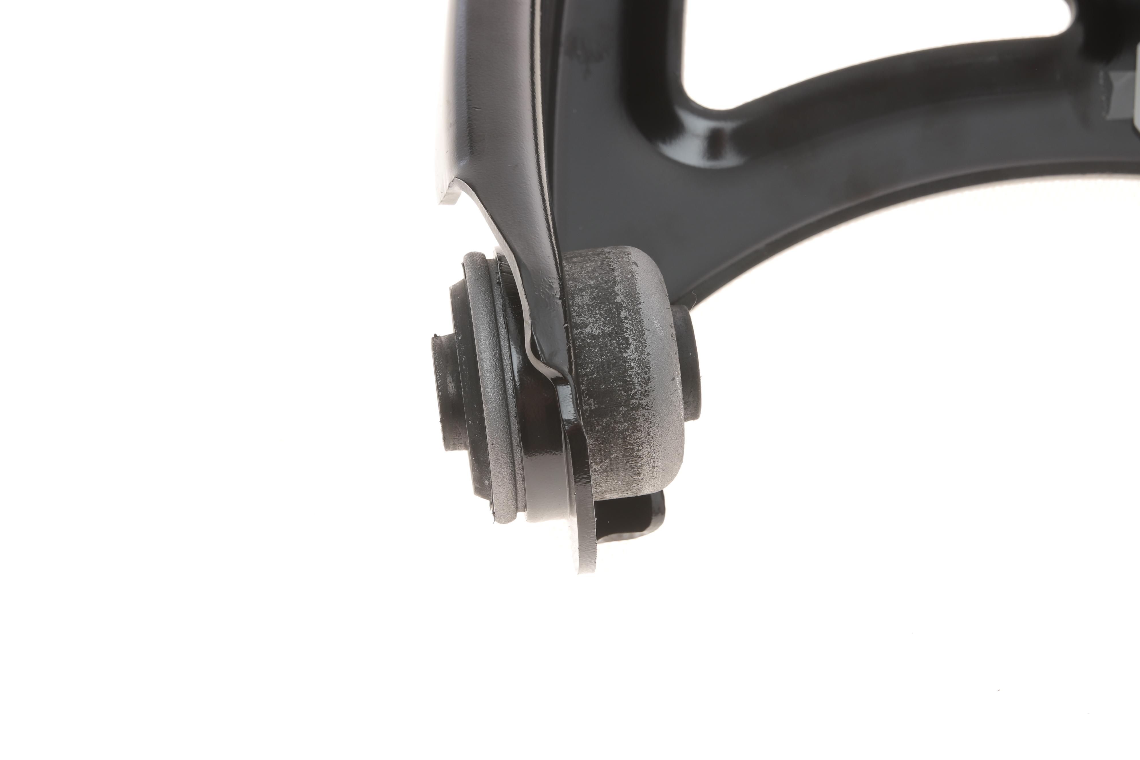 Важіль підвіски (передній/знизу) (R) Renault Megane I/Scenic I 96-03/19 I/II 88-96 (10RN2001 кульова