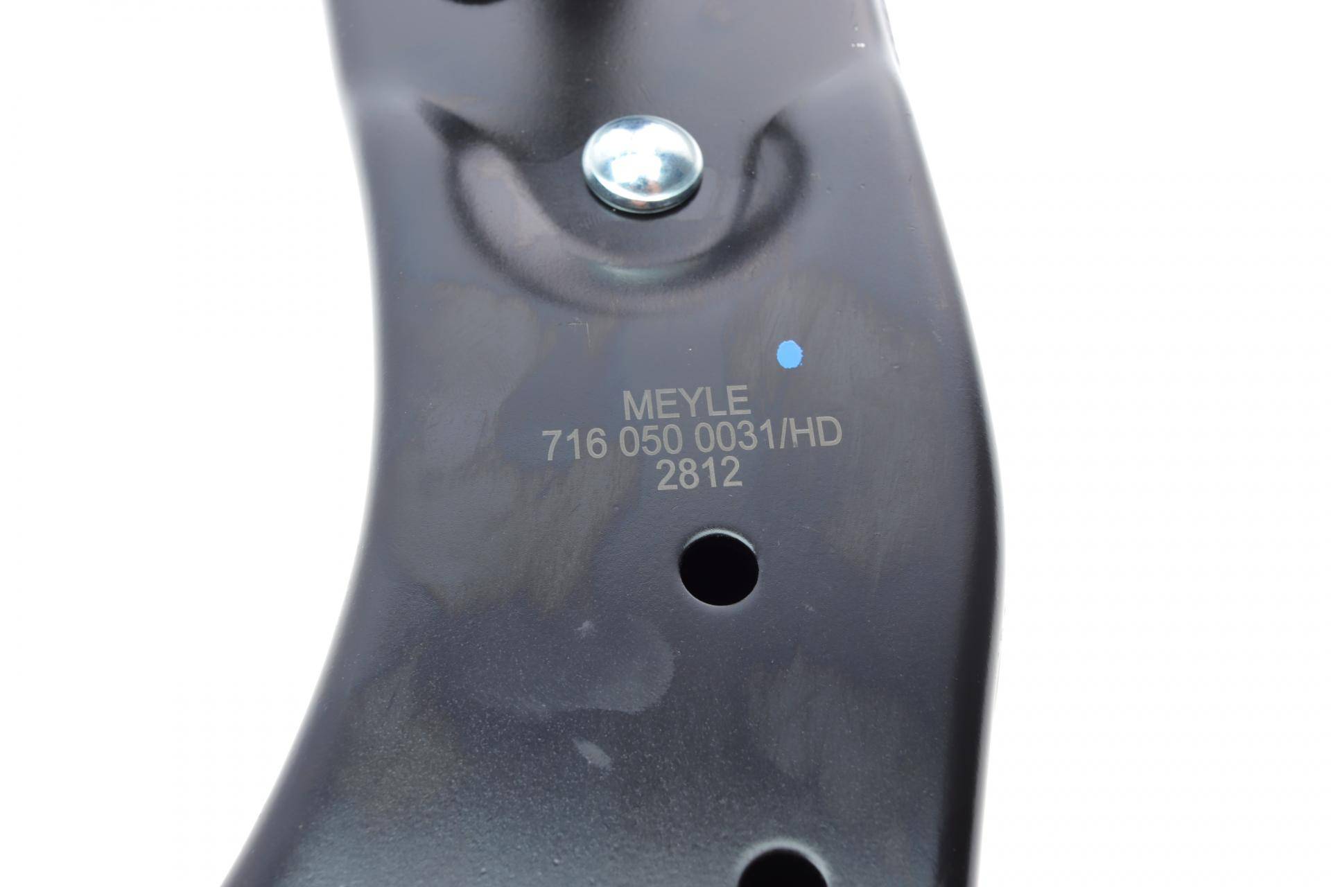 Важіль підвіски (передній) (L) Ford C-Max 07-10/Focus/Volvo C30/C70/S40/V50 04-13 (з кульовою)