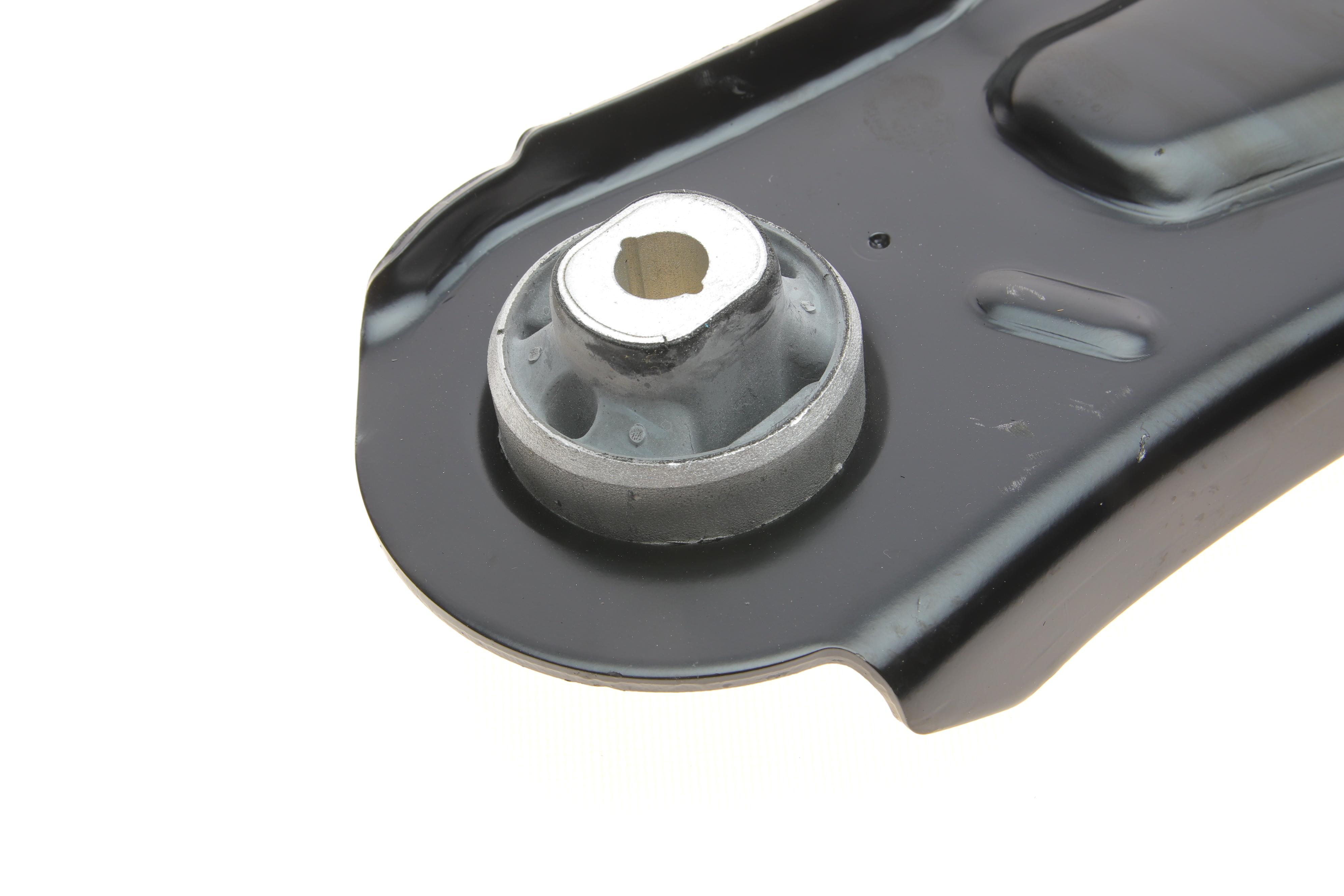 Важіль підвіски (передній) (L) Renault Scenic III/Megane III 08-