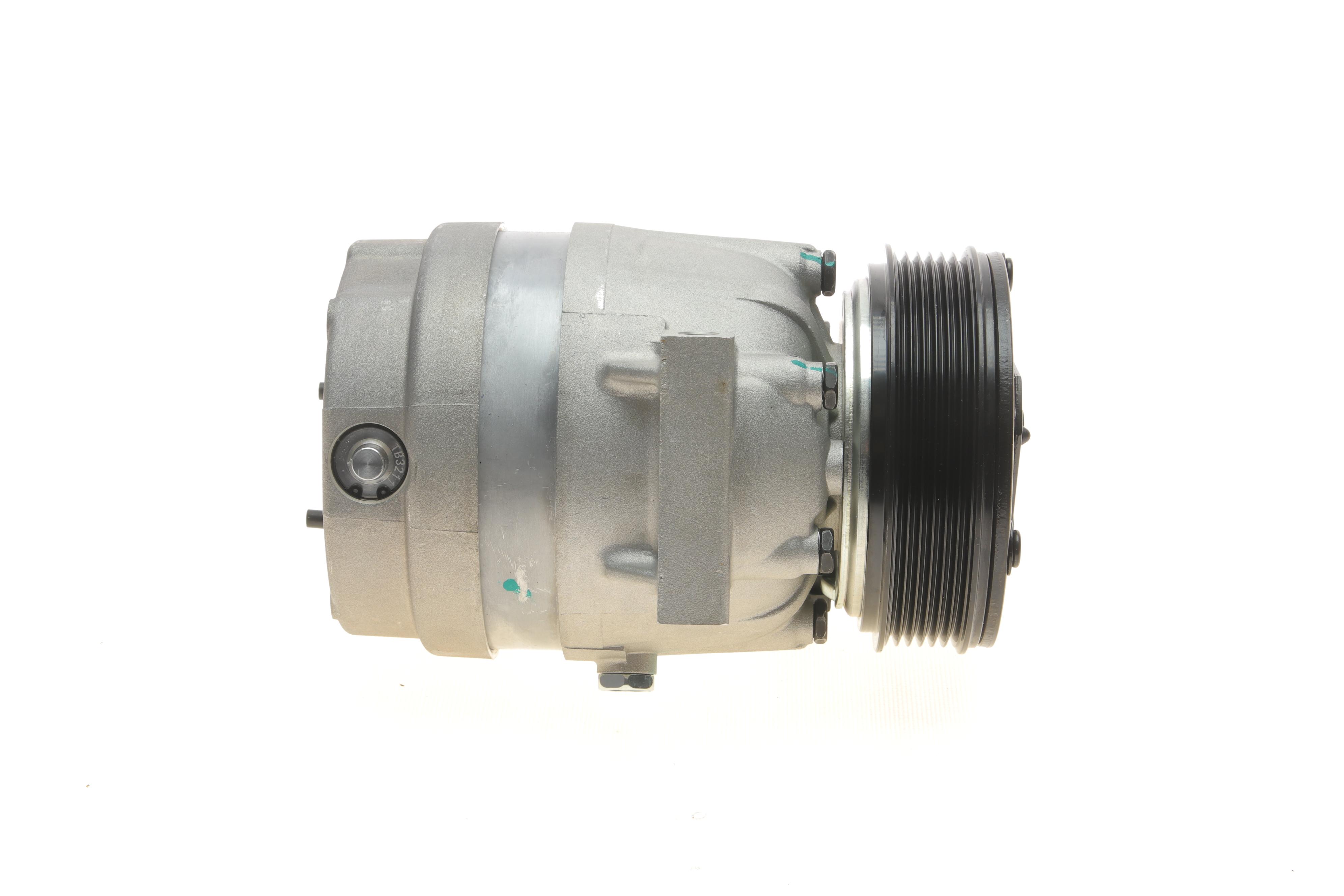 Компресор кондиціонера Renault Master II/Trafic II/Opel Movano/Vivaro 1.9-2.5DTI 00-