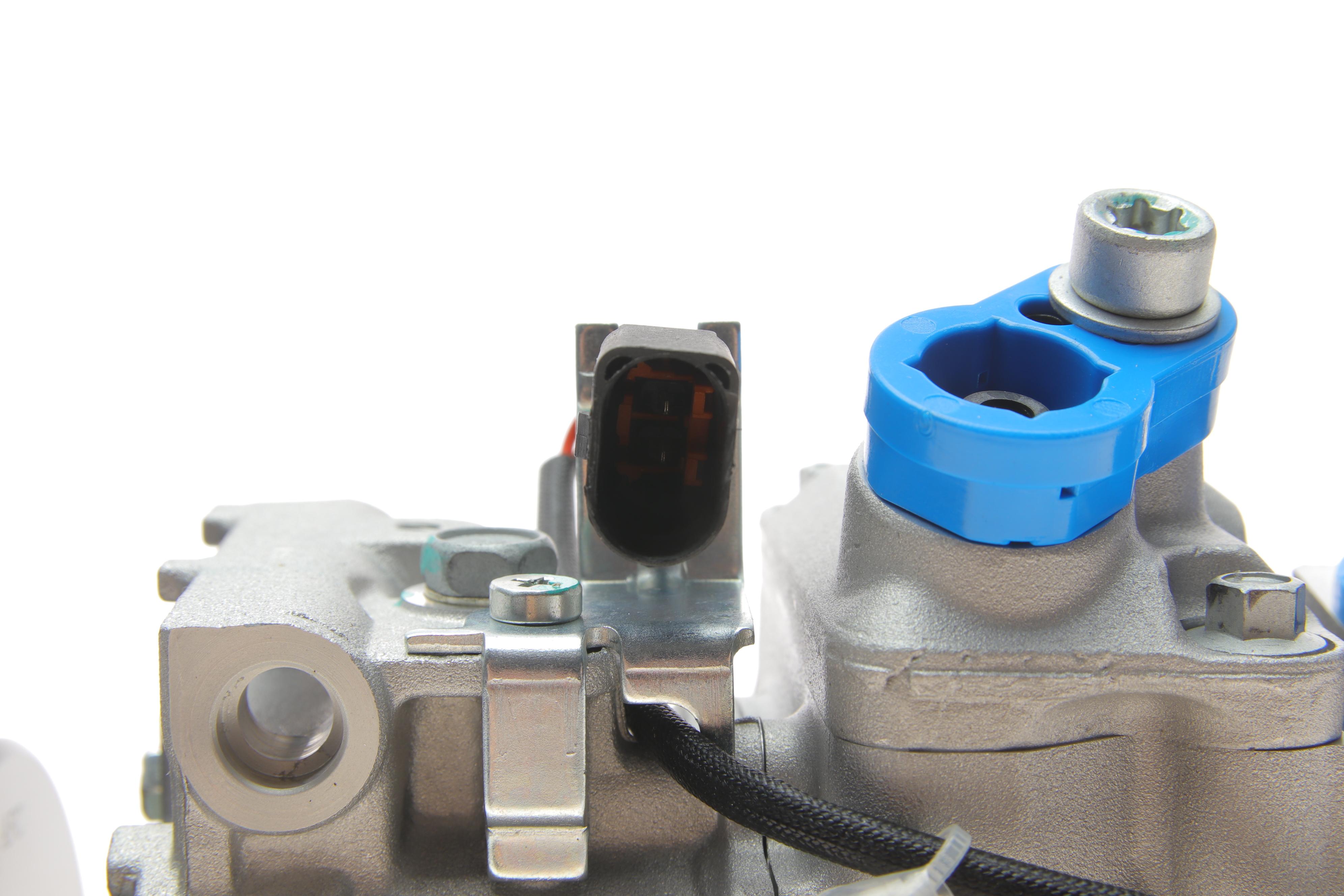 Компресор кондиціонера VW Touareg/Audi Q7 3.0TDI 06-