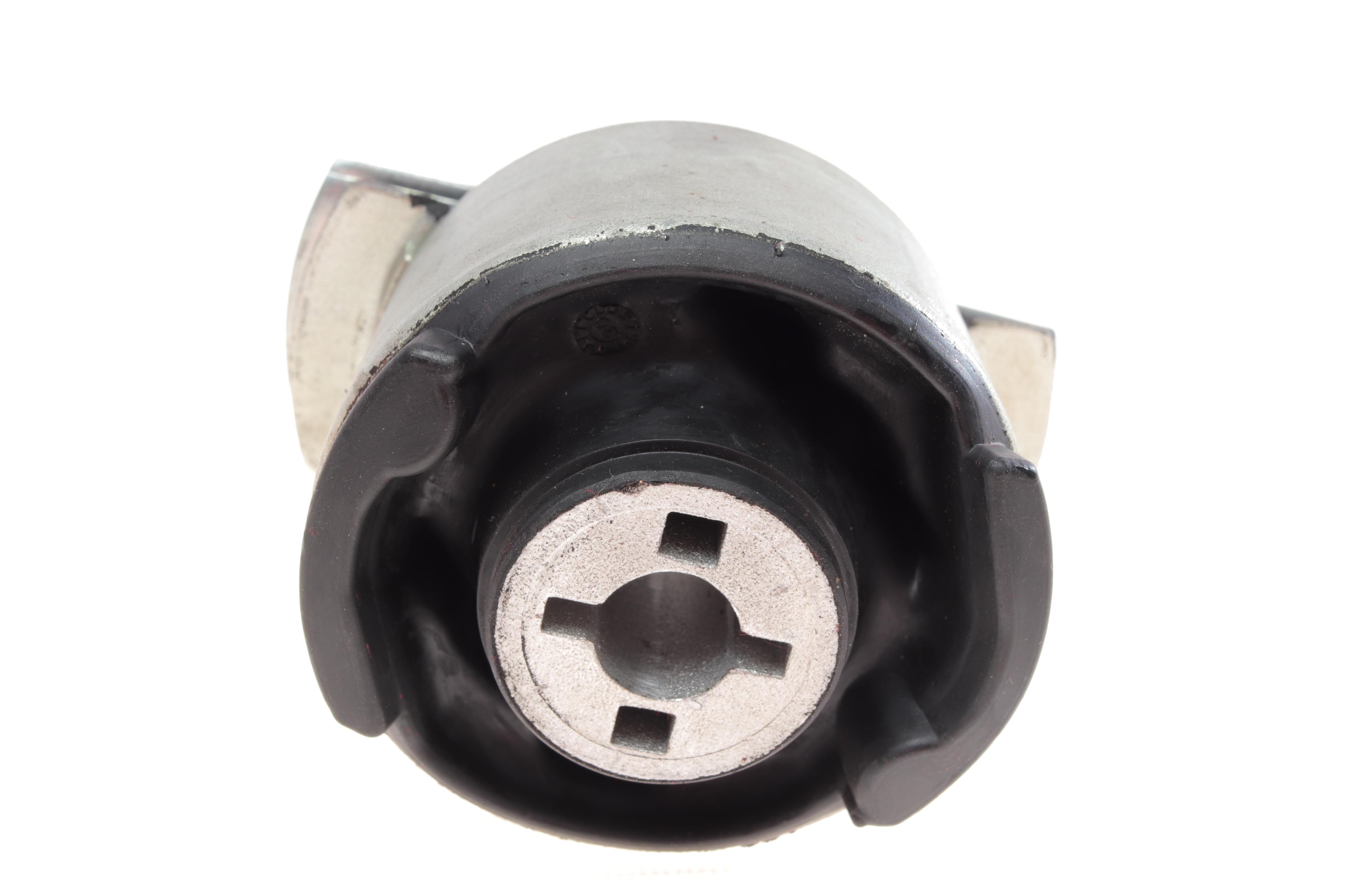 Сайлентблок балки (задньої) Renault Laguna III 1.6-2.0/1.5-2.0dCi 07- (к-кт 2шт)