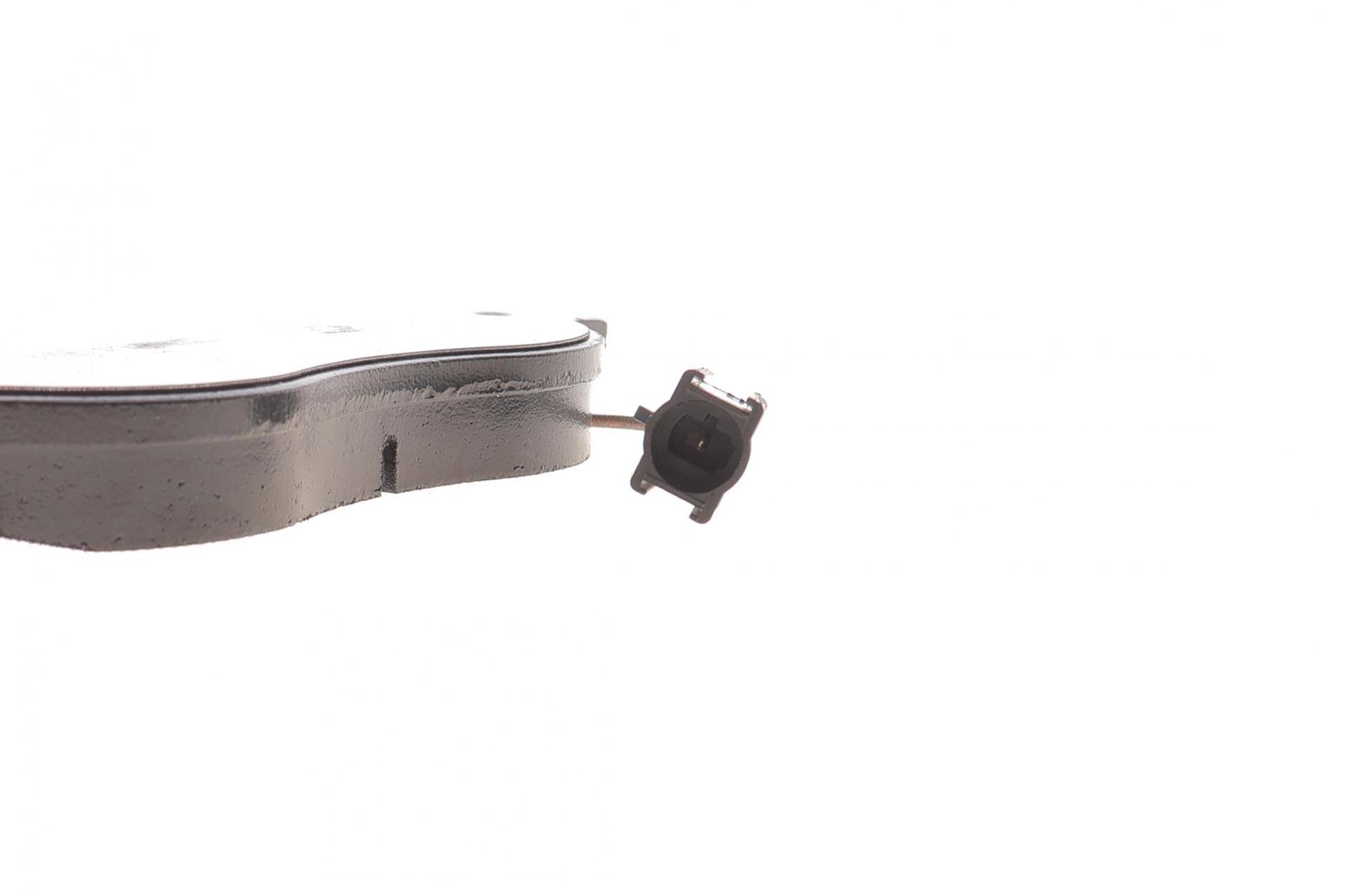 Колодки гальмівні (передні) Citroen Jumper/Fiat Ducato/Peugeot Boxer 06- (Brembo)/(з датчиком)