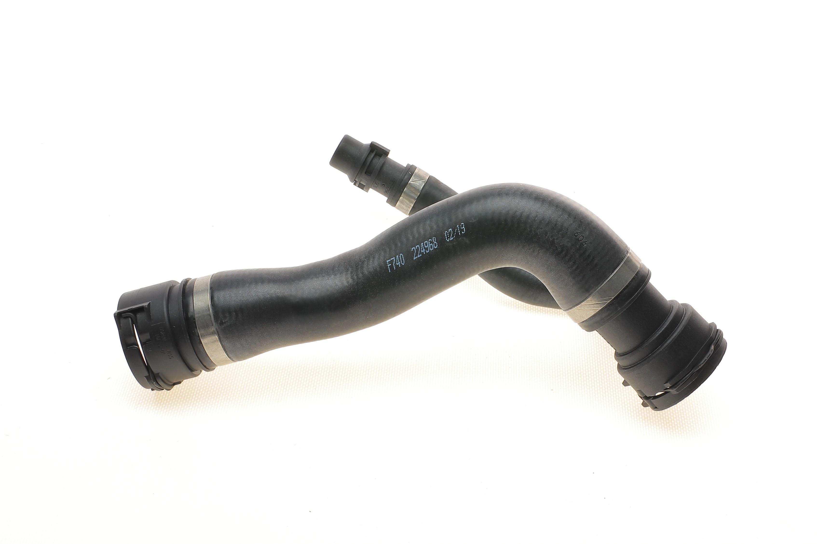 Патрубок радиатора (верхний) BMW 5 (E60/E61) 04-10 (к-кт в сборе)