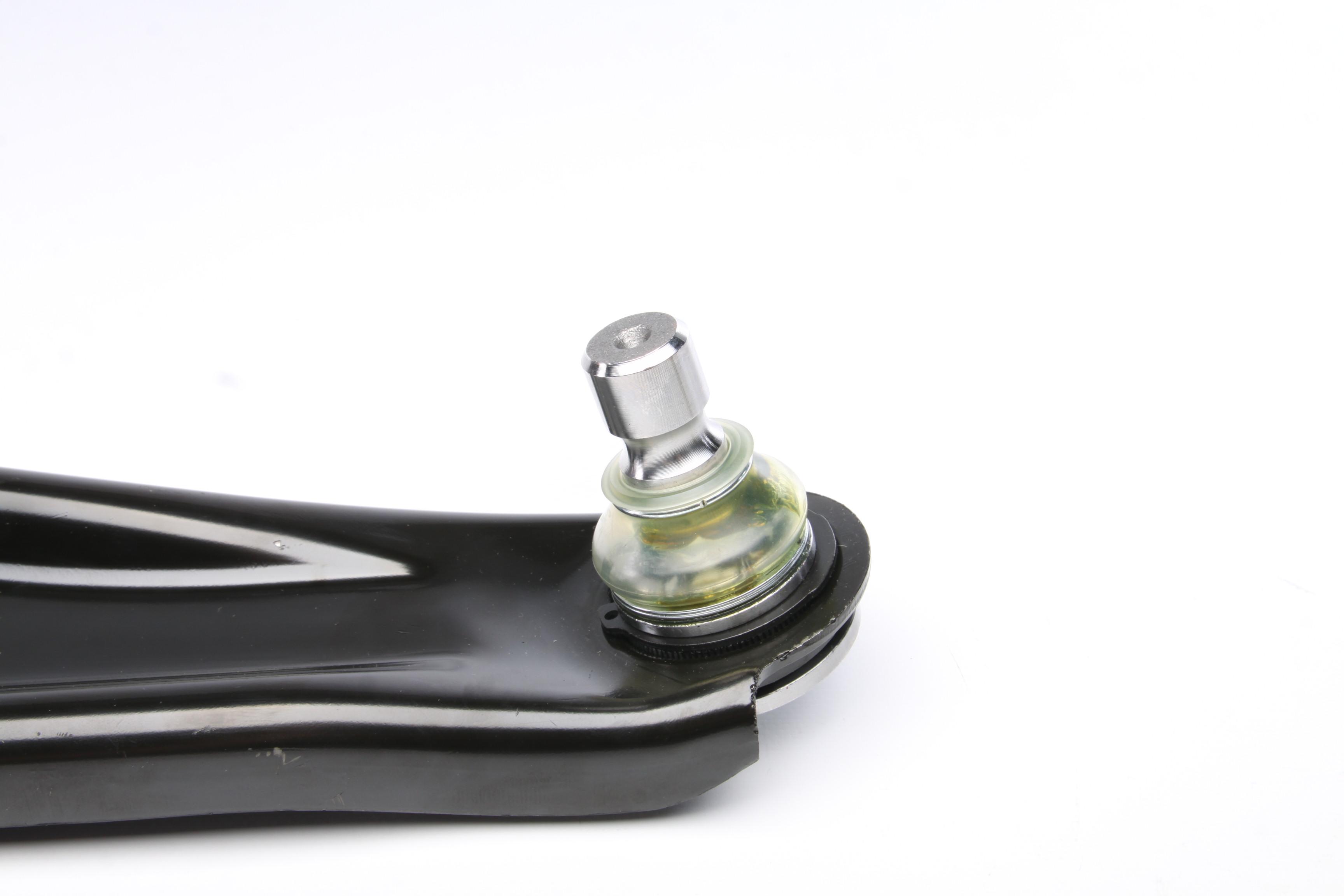 Важіль підвіски (передній) (L) Nissan Qashqai/ X-Trail/Renault Koleos 07-