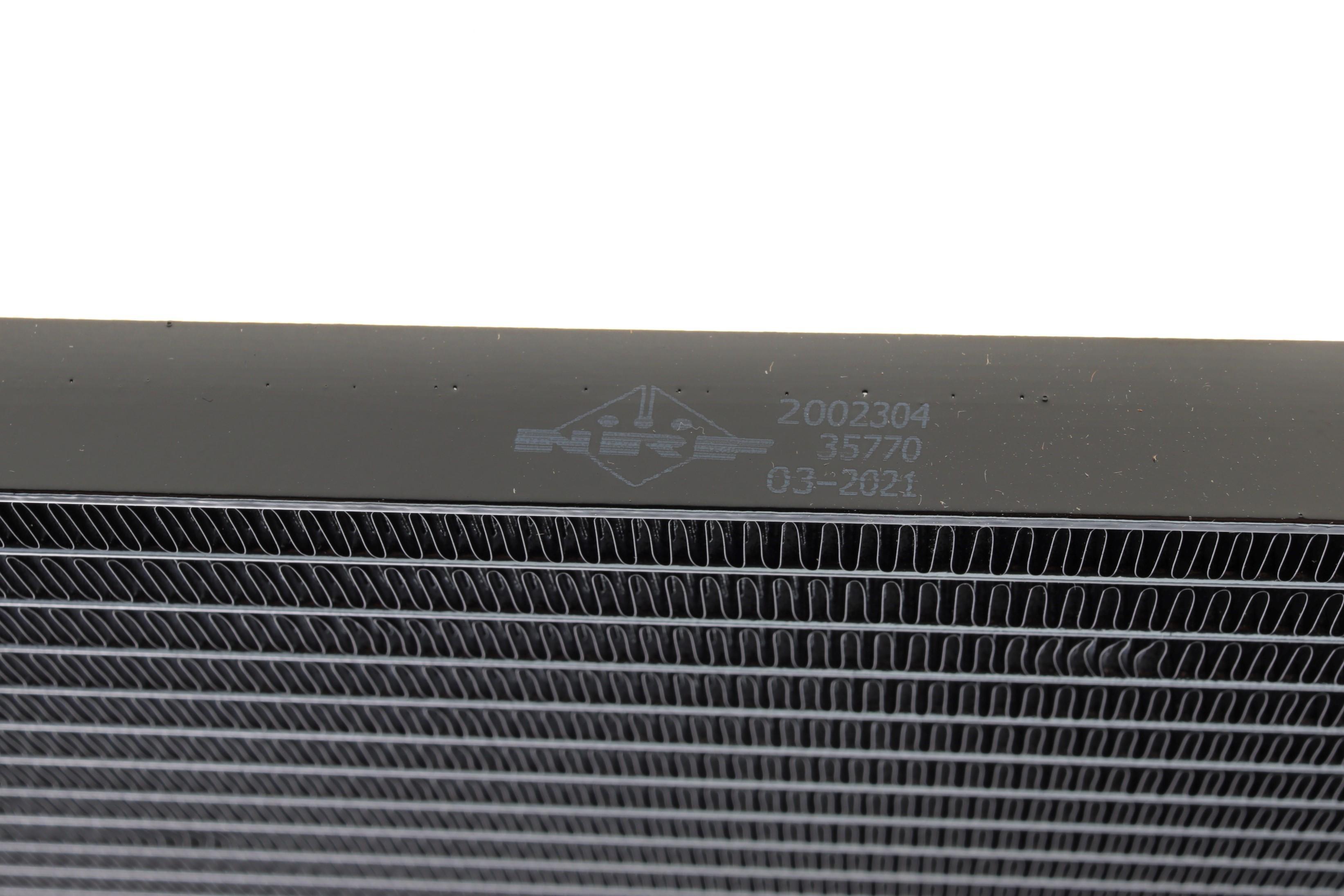 Радіатор кондиціонера Volvo C30/C70/S40/V50 1.6-2.0 04-12