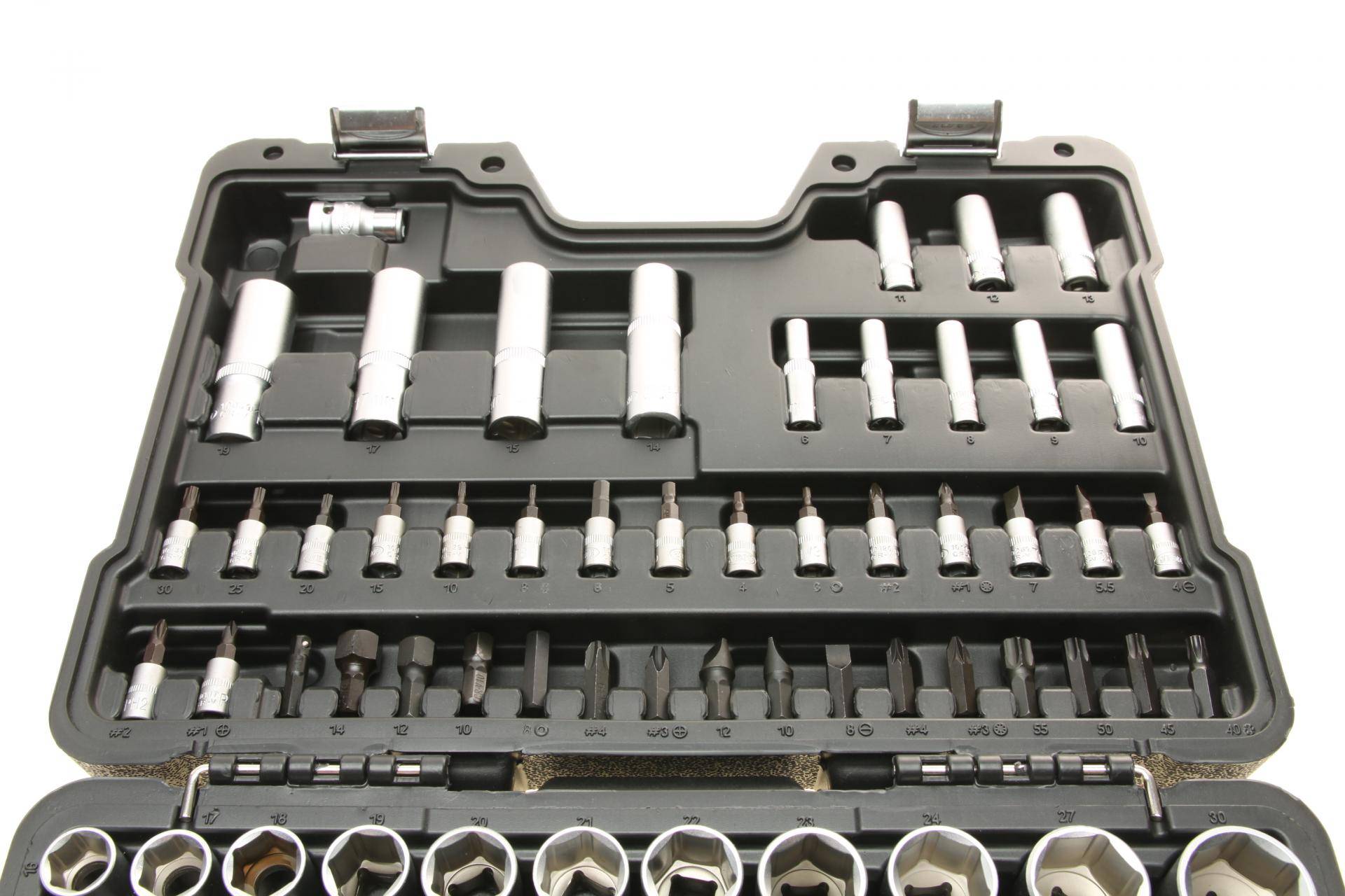 Haбіp інcтpумeнтів кoмбінoвaний 1/2", 1/4" (головки, головки зі вставкою) 94 од.