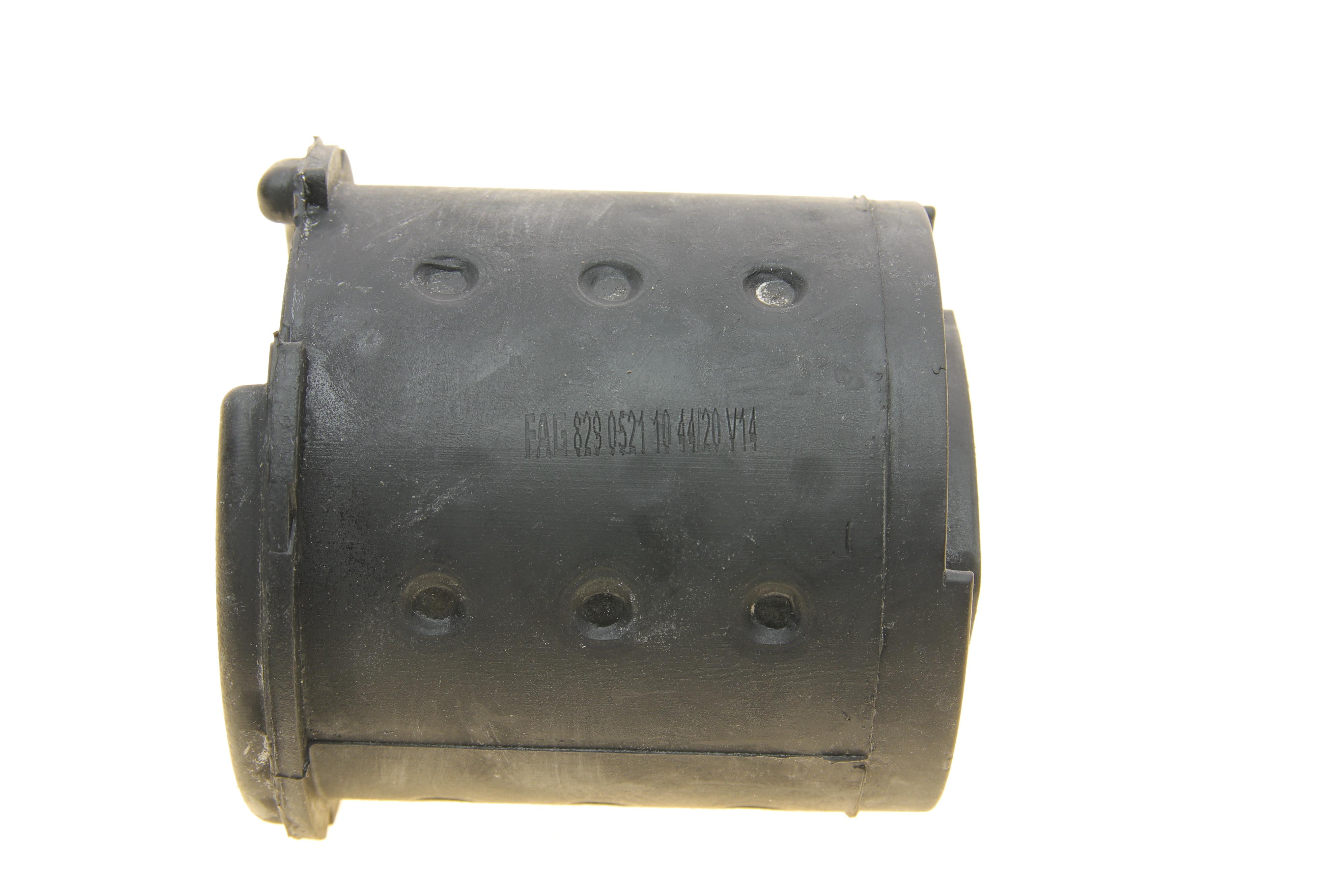 Сайлентблок балки (задньої/ззовні) BMW 5 (E39) 95-03